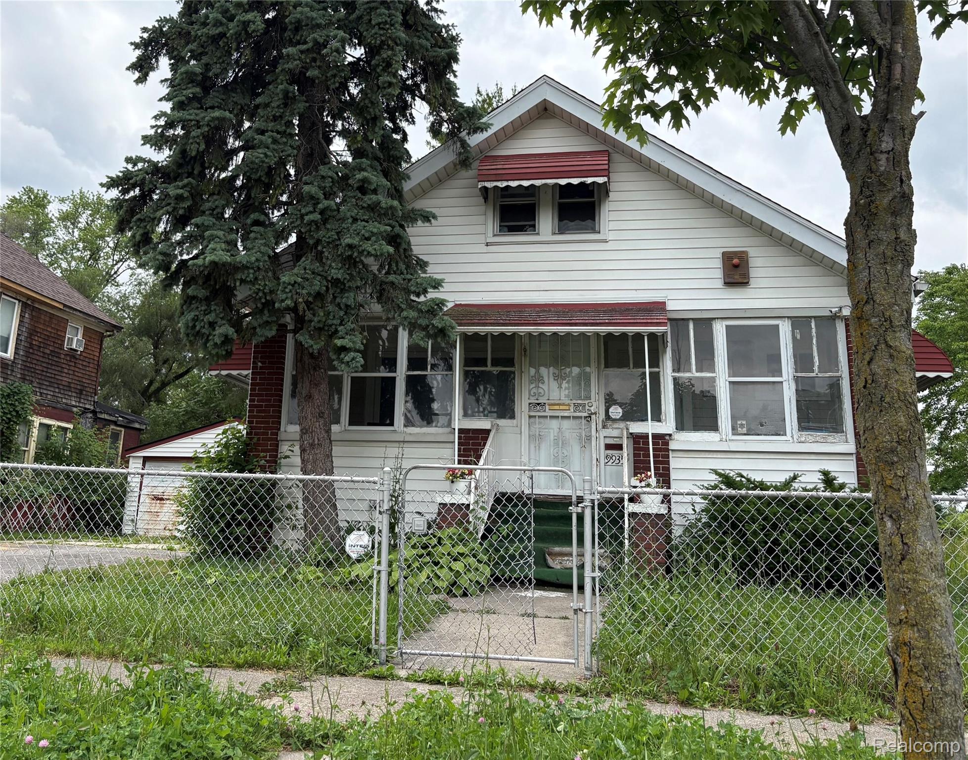 9935, Broadstreet, Detroit, Michigan, 48204