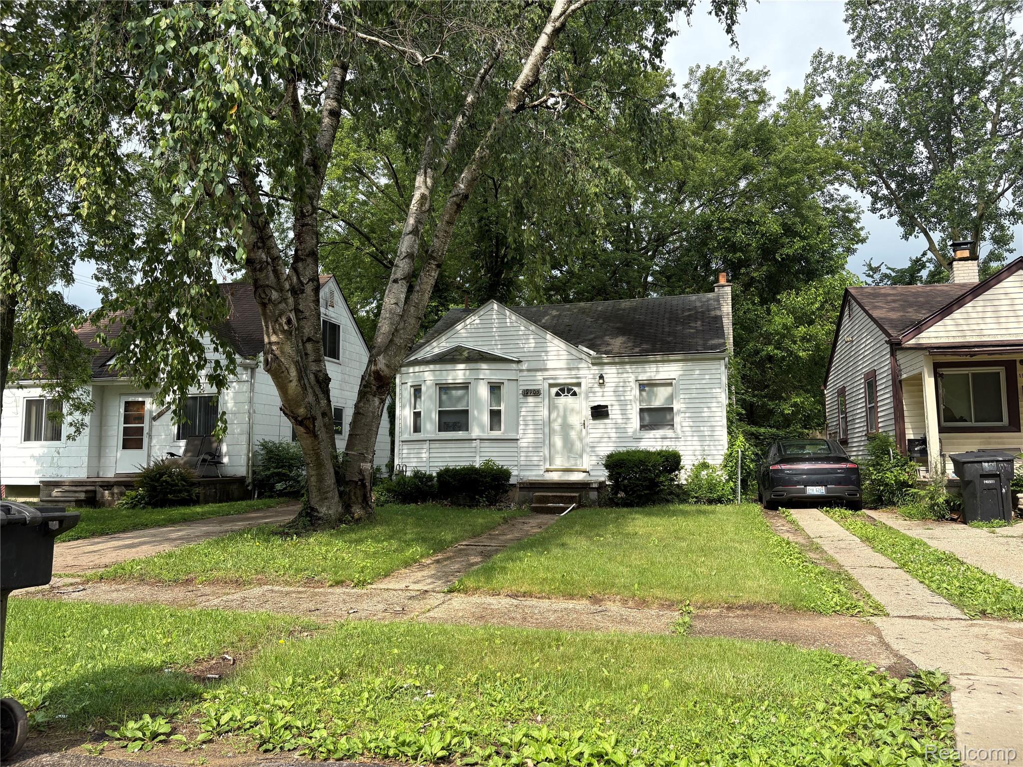 19905, Salem, Detroit, Michigan, 48219