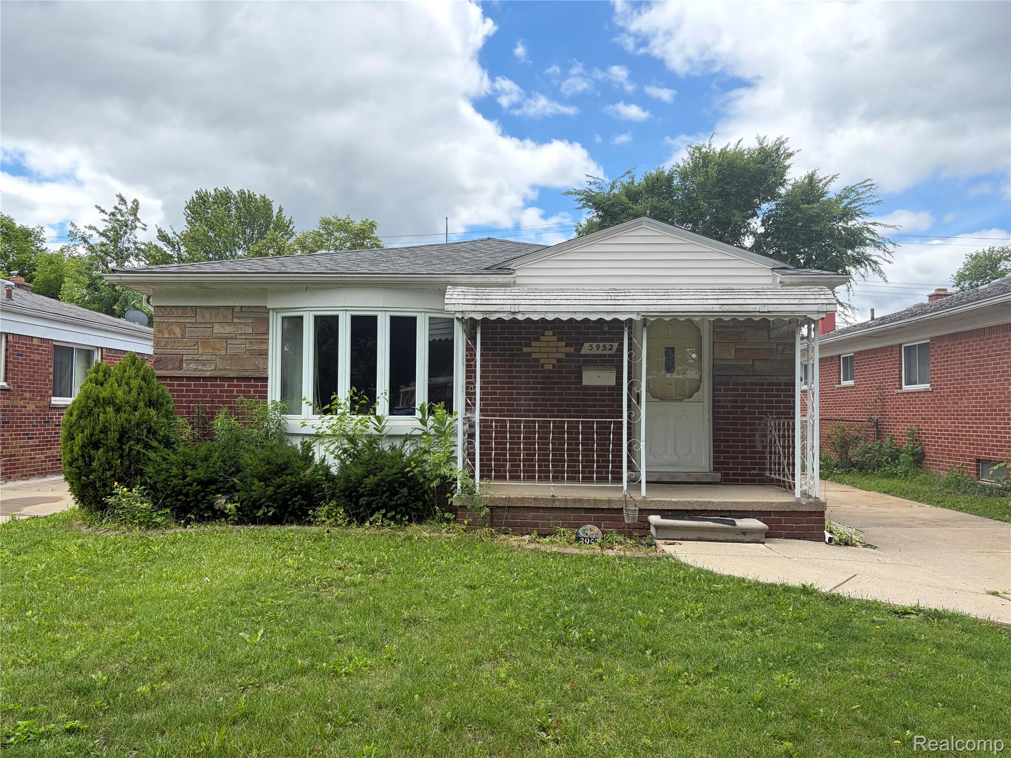 3952, Katherine, Dearborn Heights, Michigan, 48125