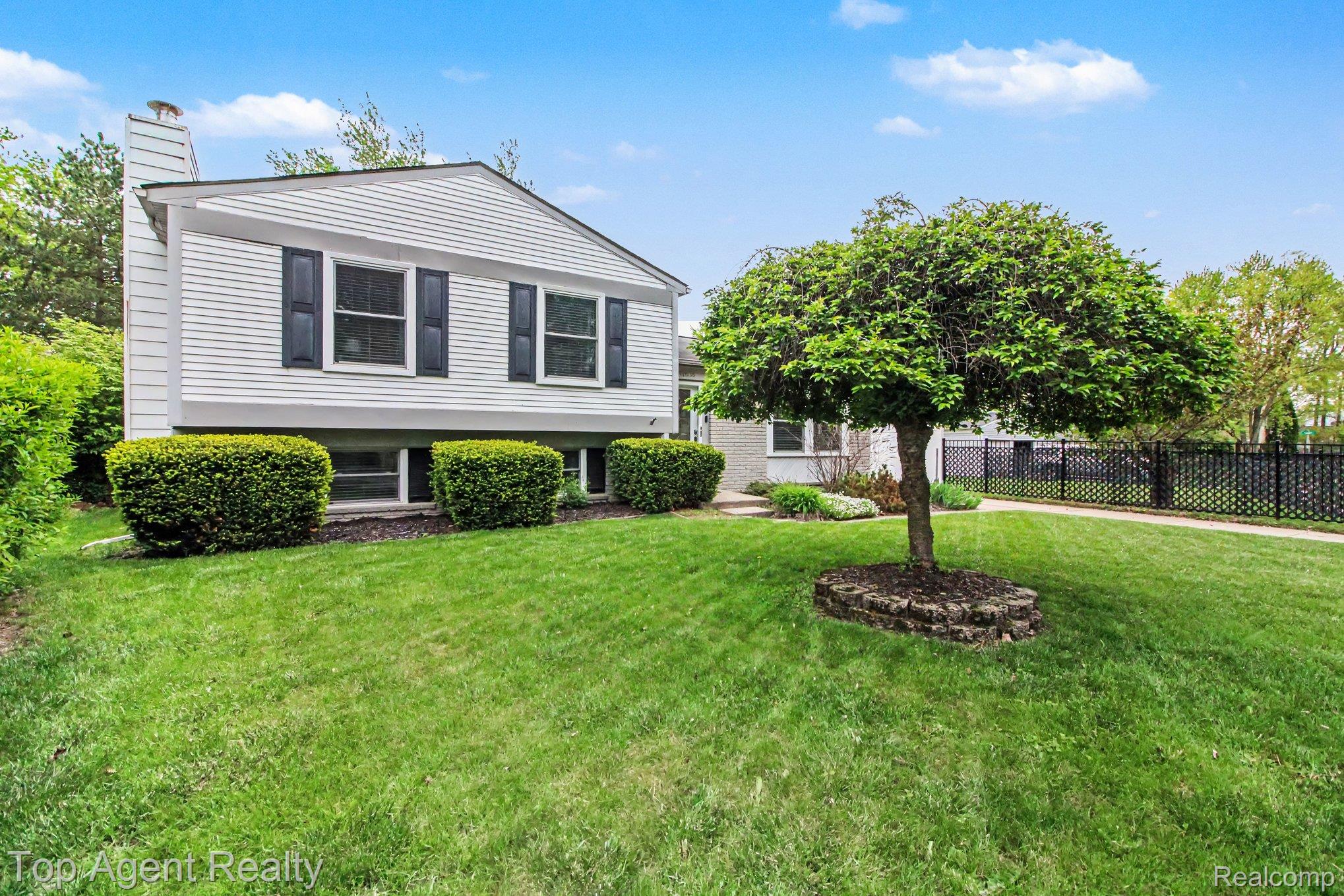 41636, Tetley, Sterling Heights, Michigan, 48313