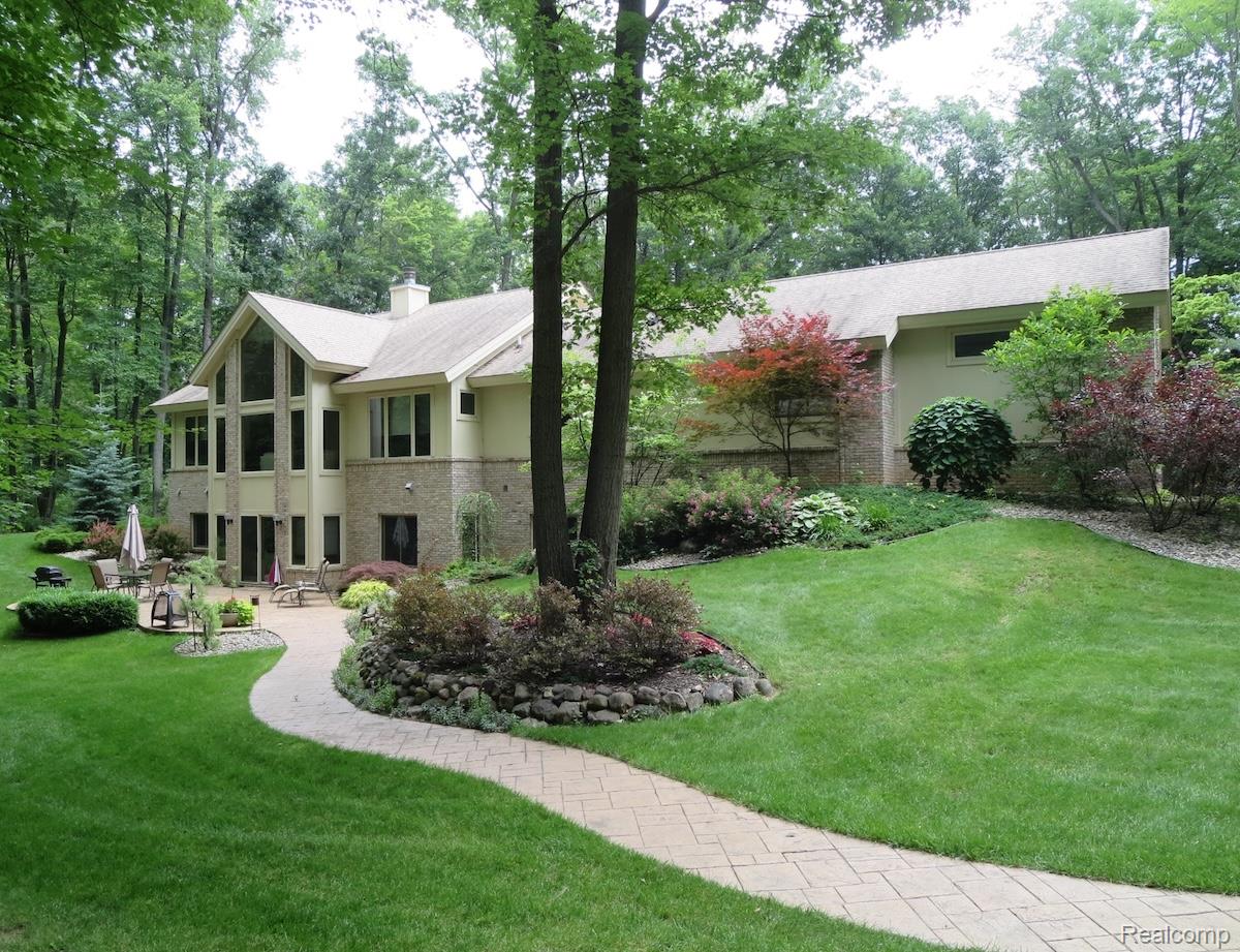 5388, Hartland, Fenton, Michigan, 48430
