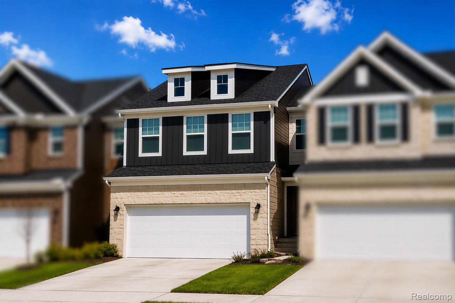 1507, Superior, Milford, Michigan, 48381