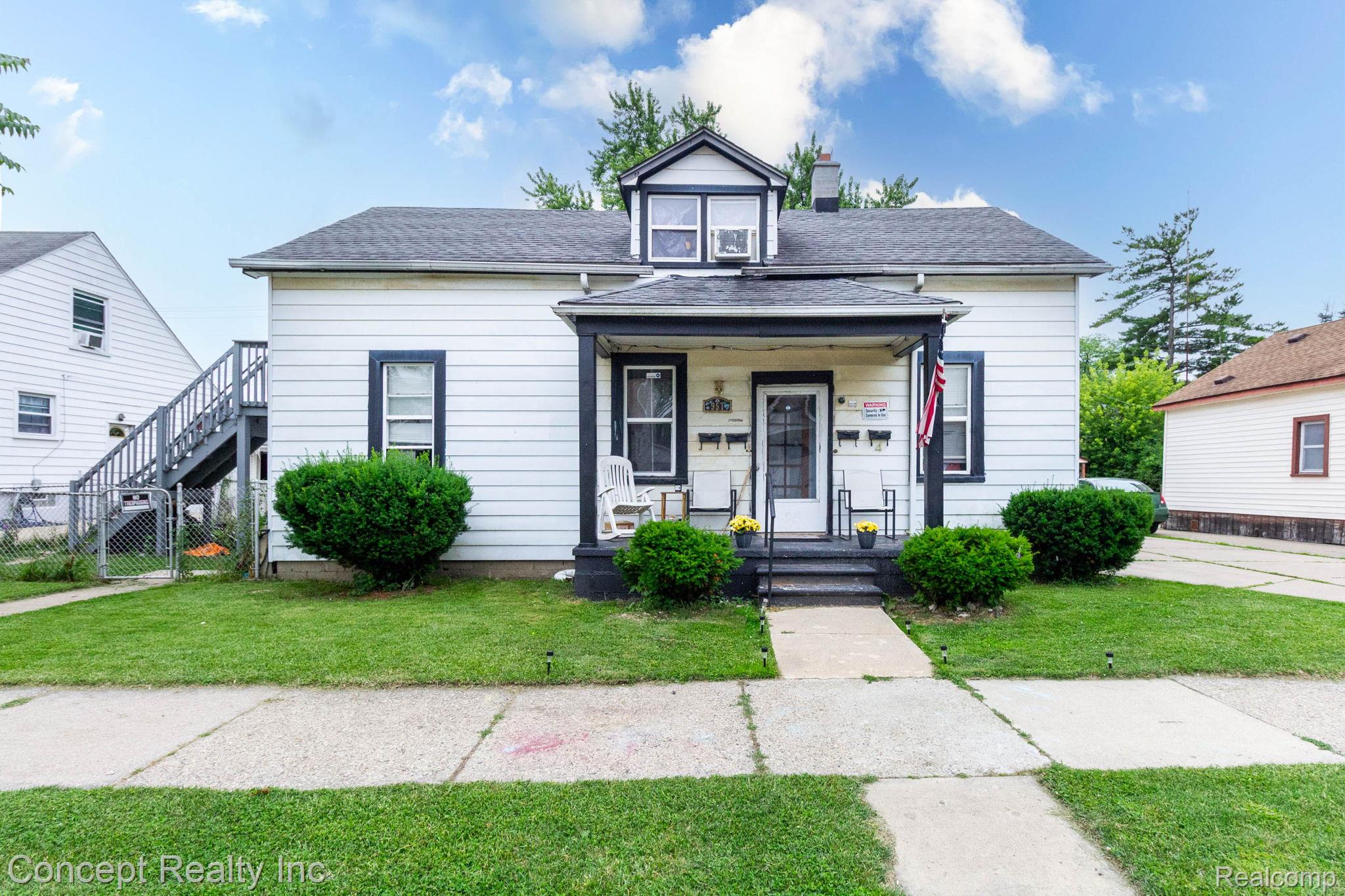 957, Park, Lincoln Park, Michigan, 48146