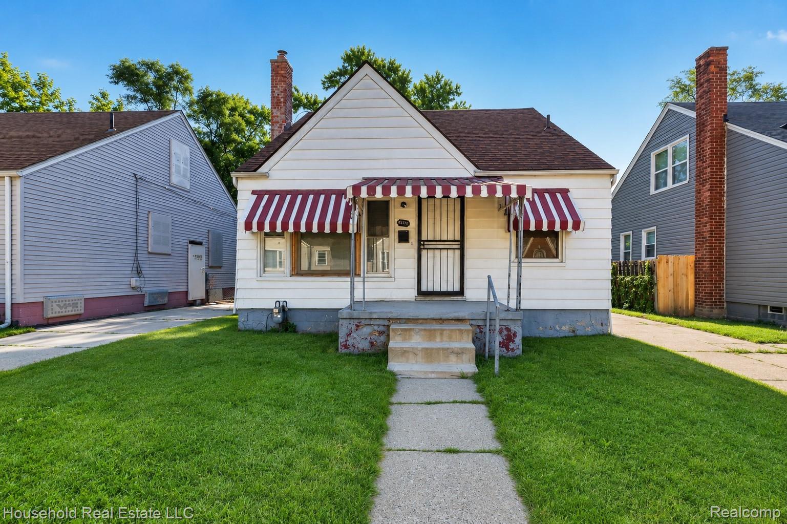6370, Brace, Detroit, Michigan, 48228