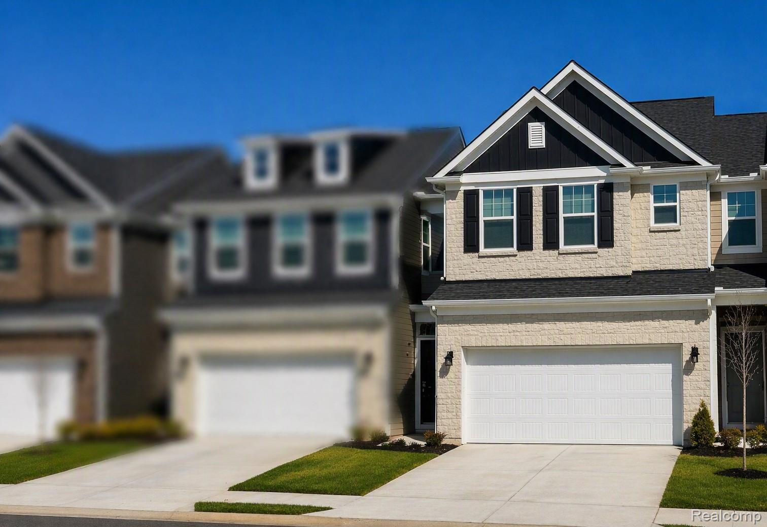 1516, Arcadia, Milford, Michigan, 48381