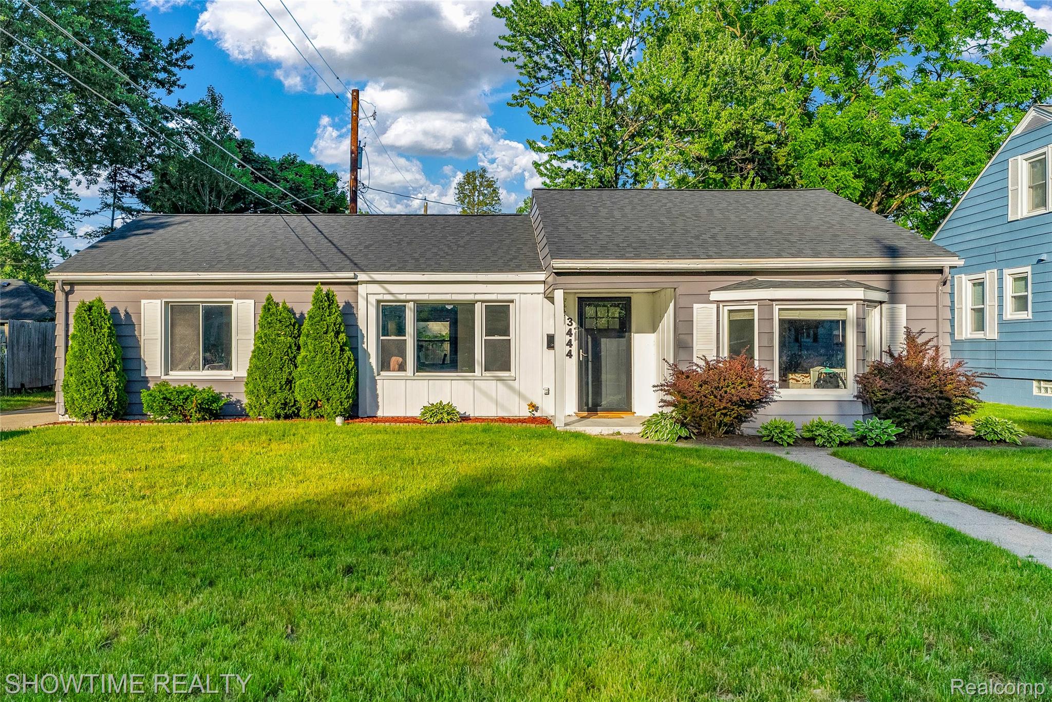 3444, Maple, Port Huron, Michigan, 48060