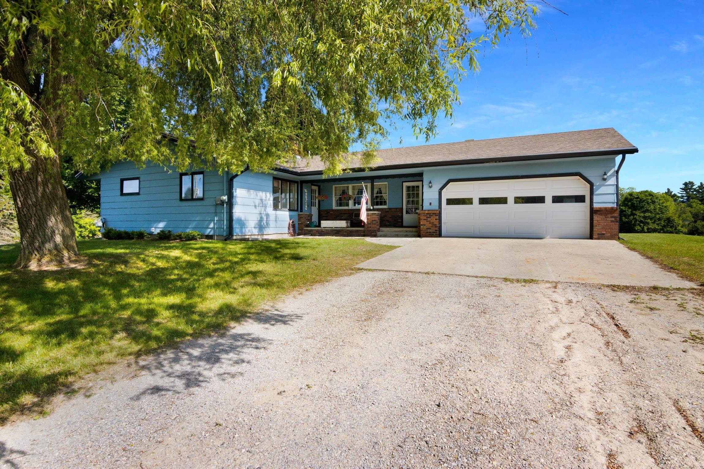 7981 S Maple City