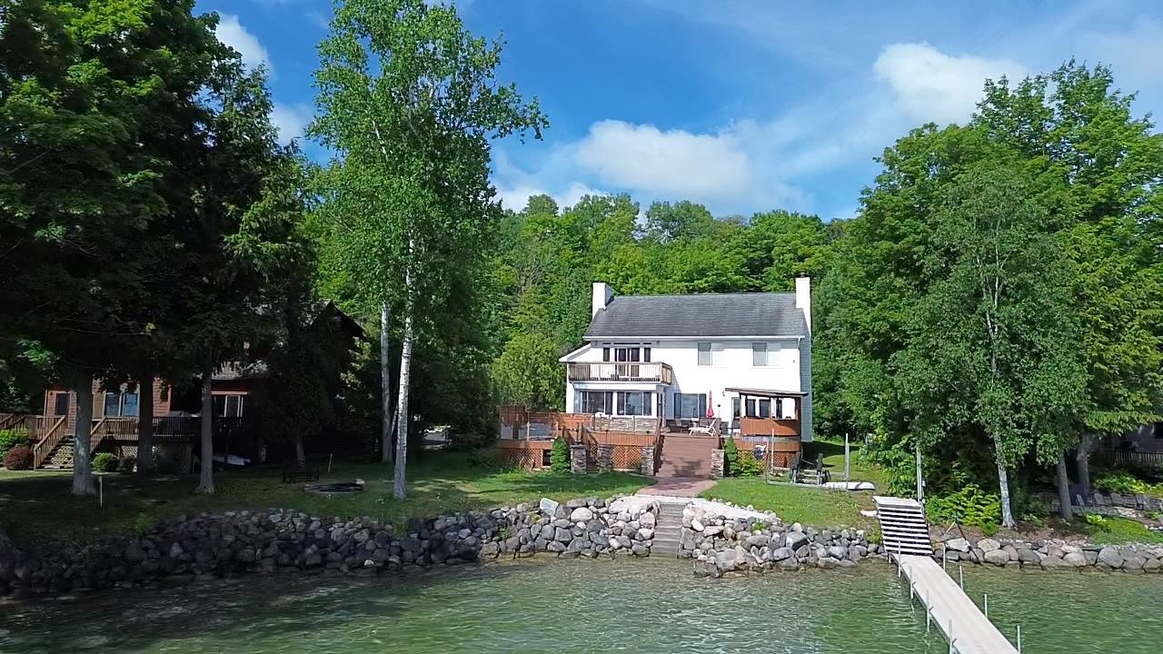 9276 Elk Lake TRL