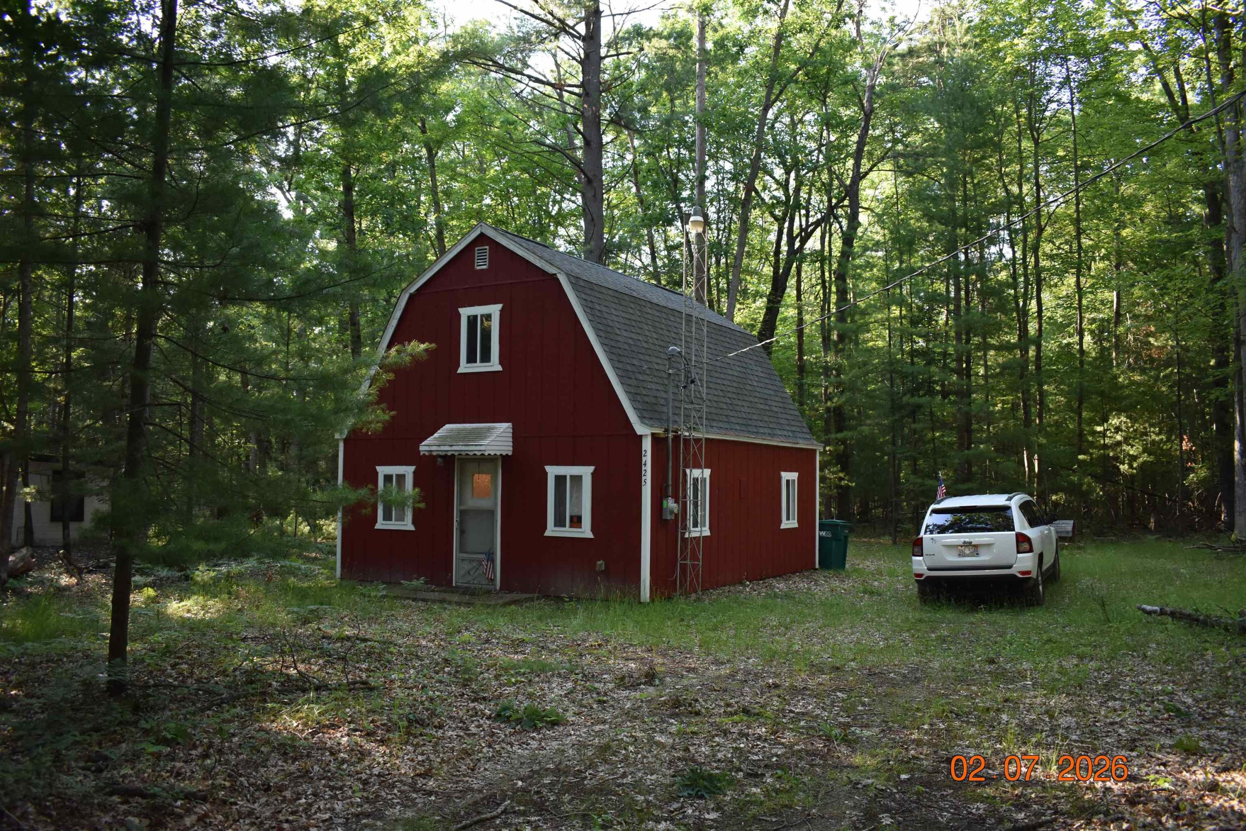 2425 Cora