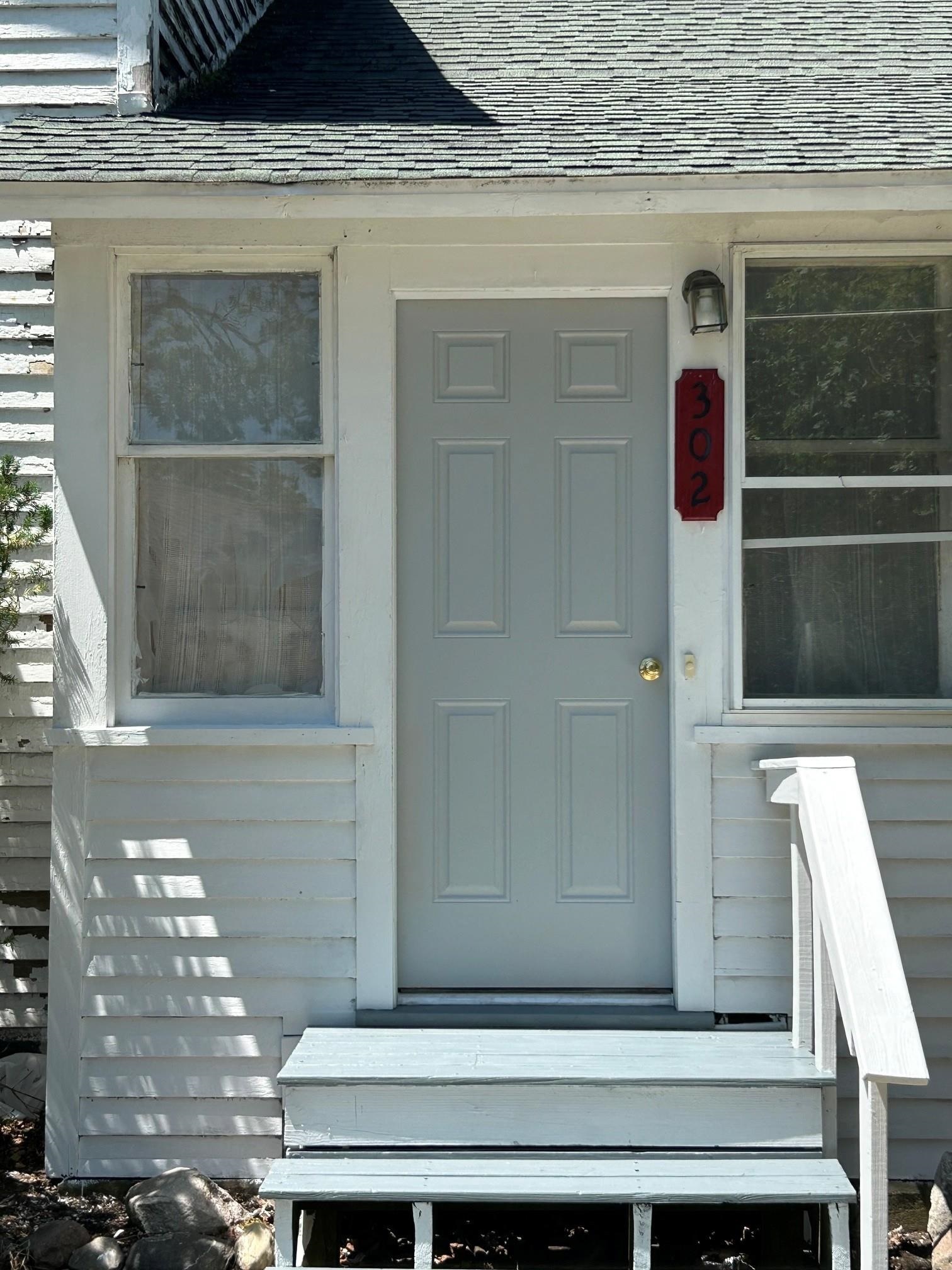 302 S Pine