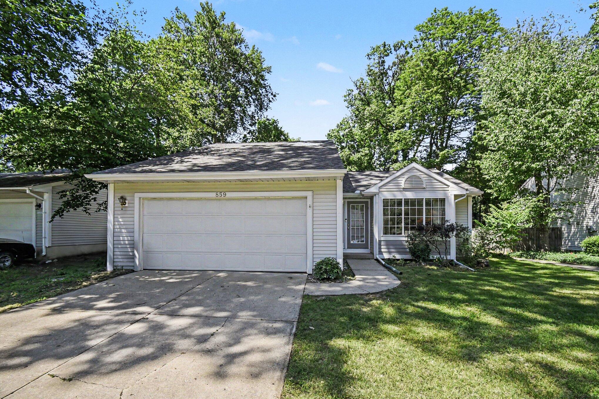 859 Summer Creek Court SE
