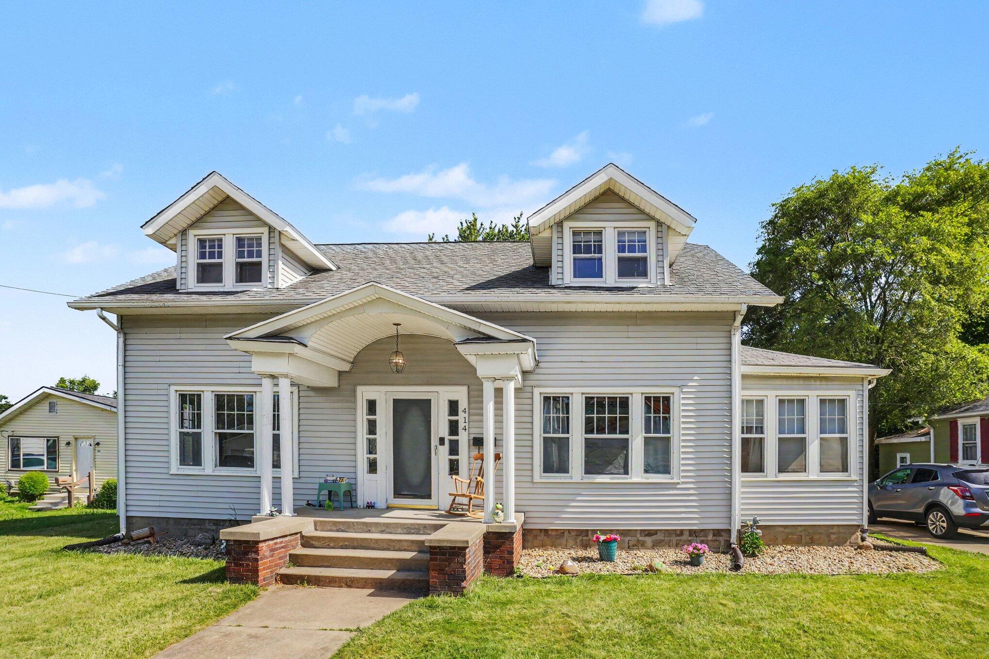 414 Surby Avenue