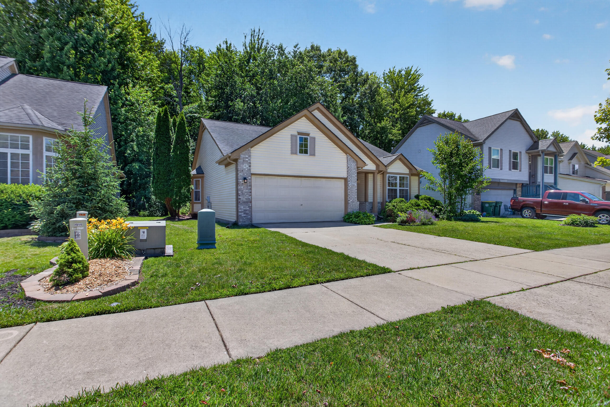 7944 Thornhill Drive