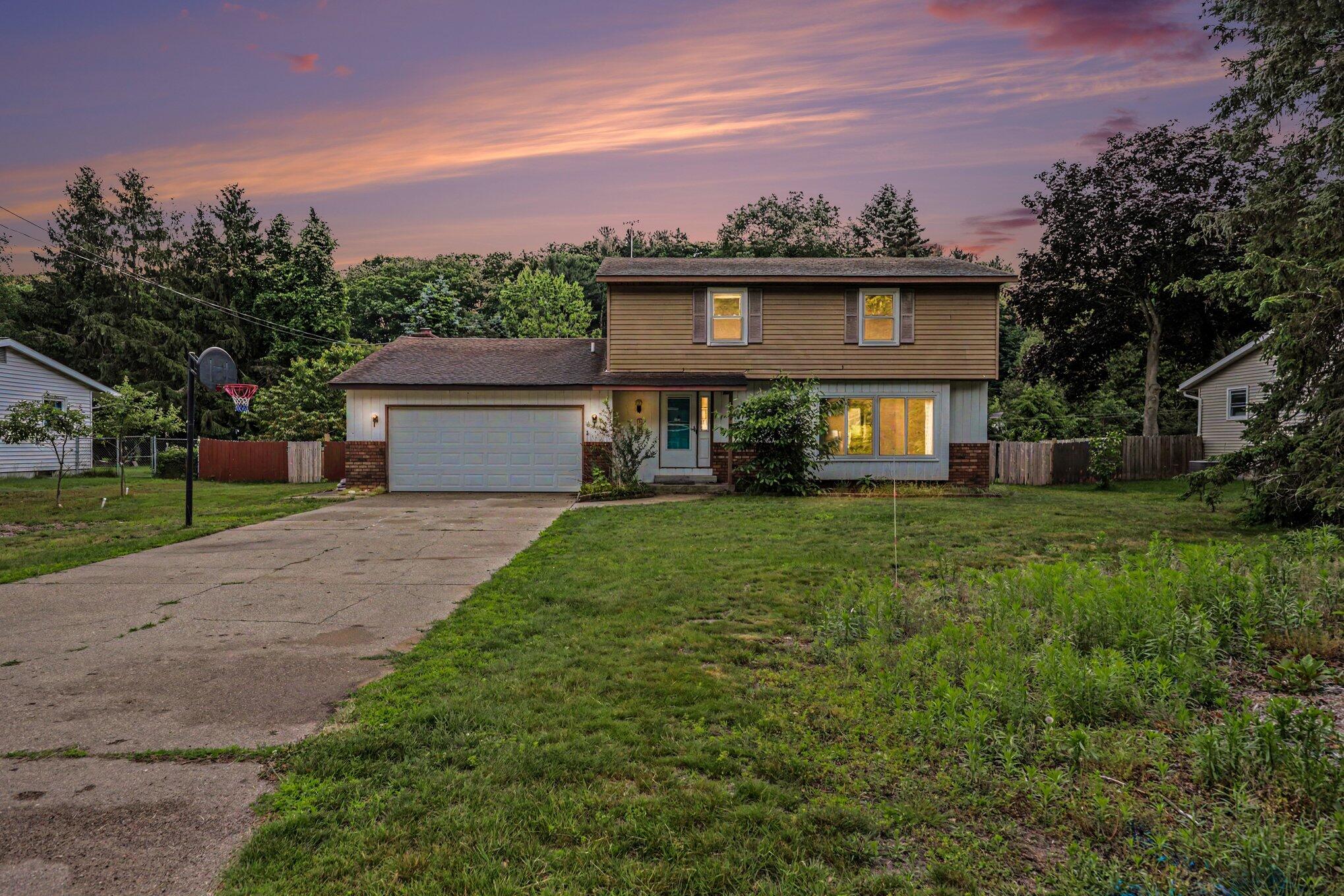 1915 Shorewood Drive