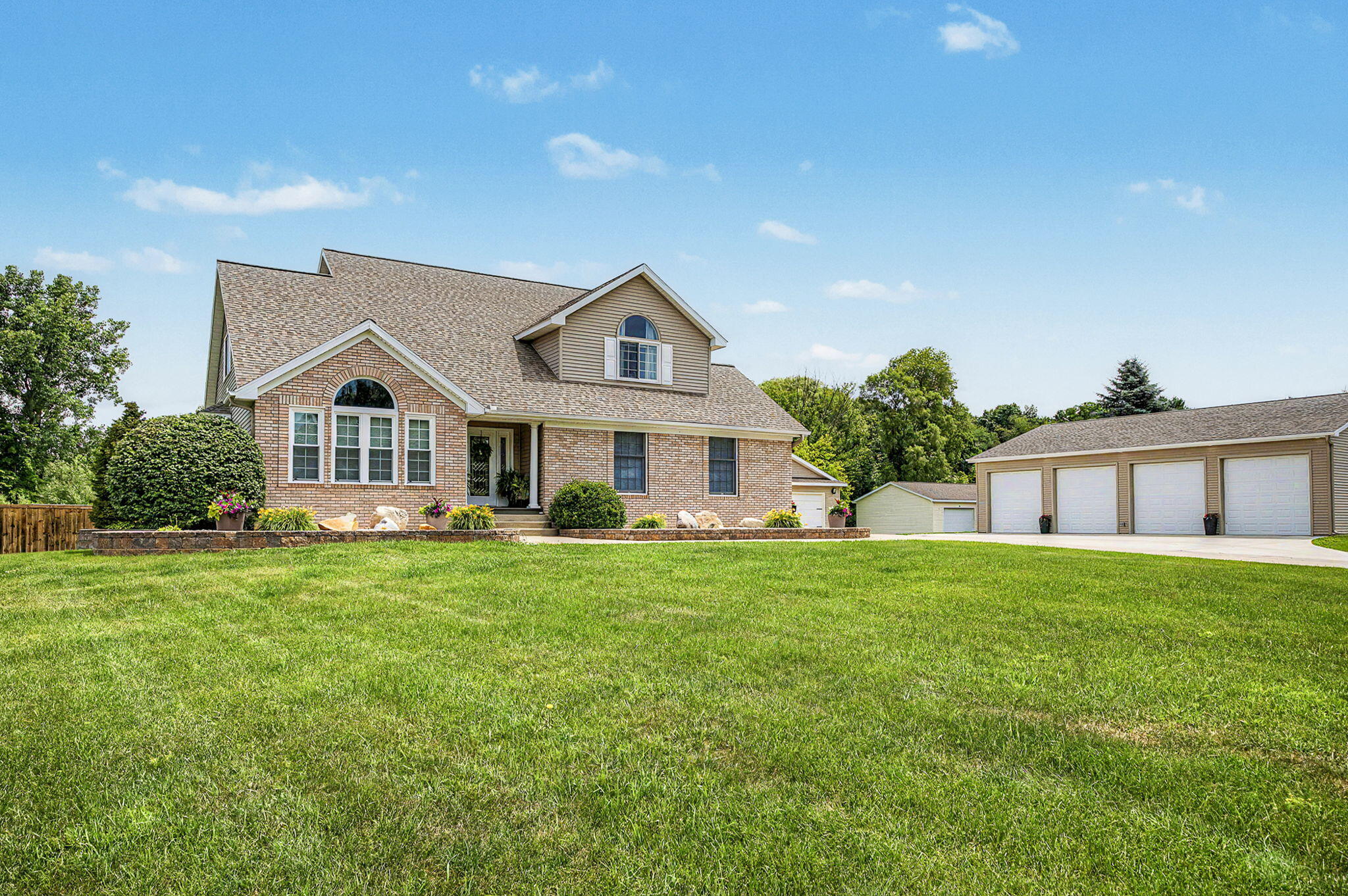 6844 Napoleon Road
