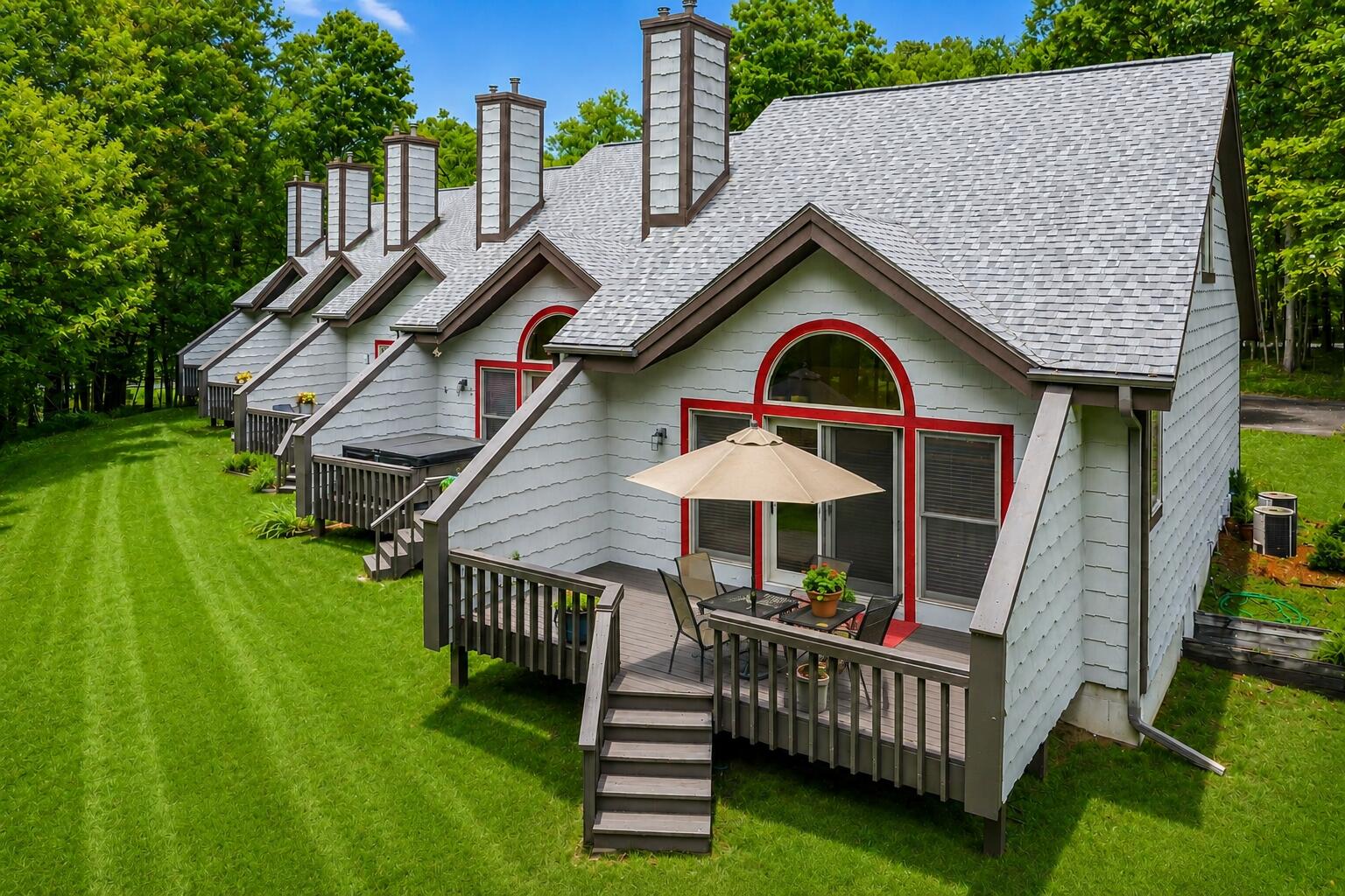 9538 7 Mile Road Unit: 1