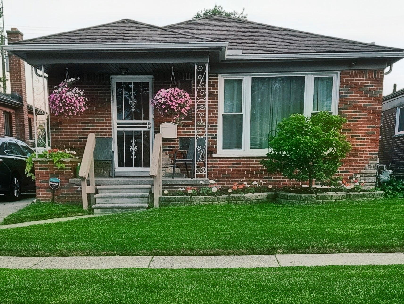 6828 Iowa Street