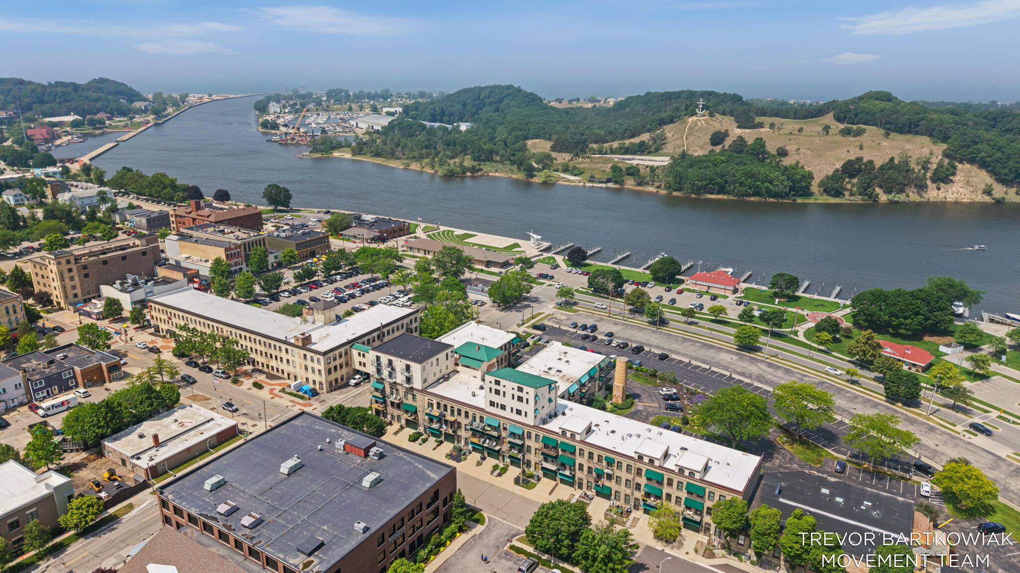 110 N Harbor Drive Unit: 310
