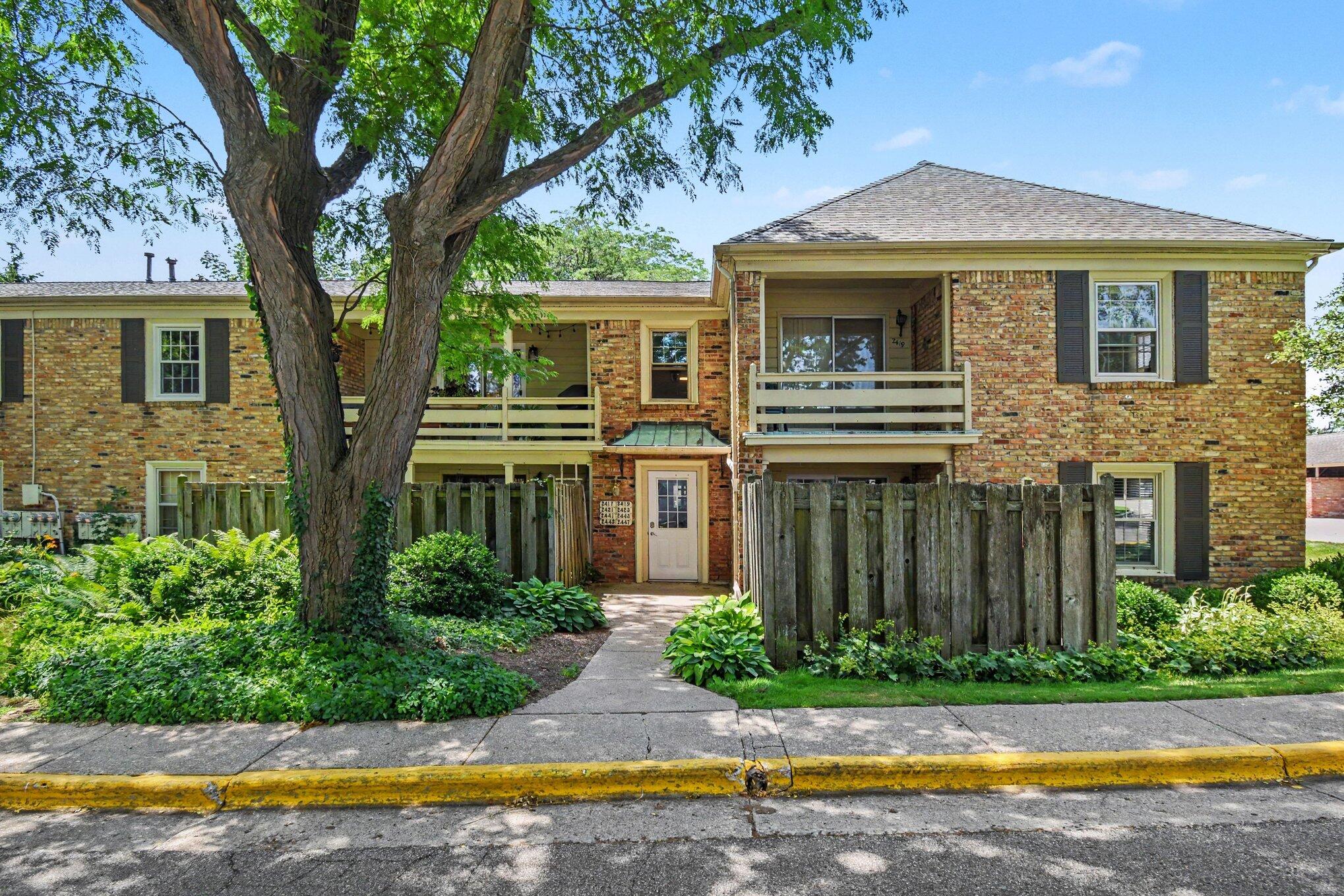 2421 Abbington Drive SE Building: 0 Unit: 30