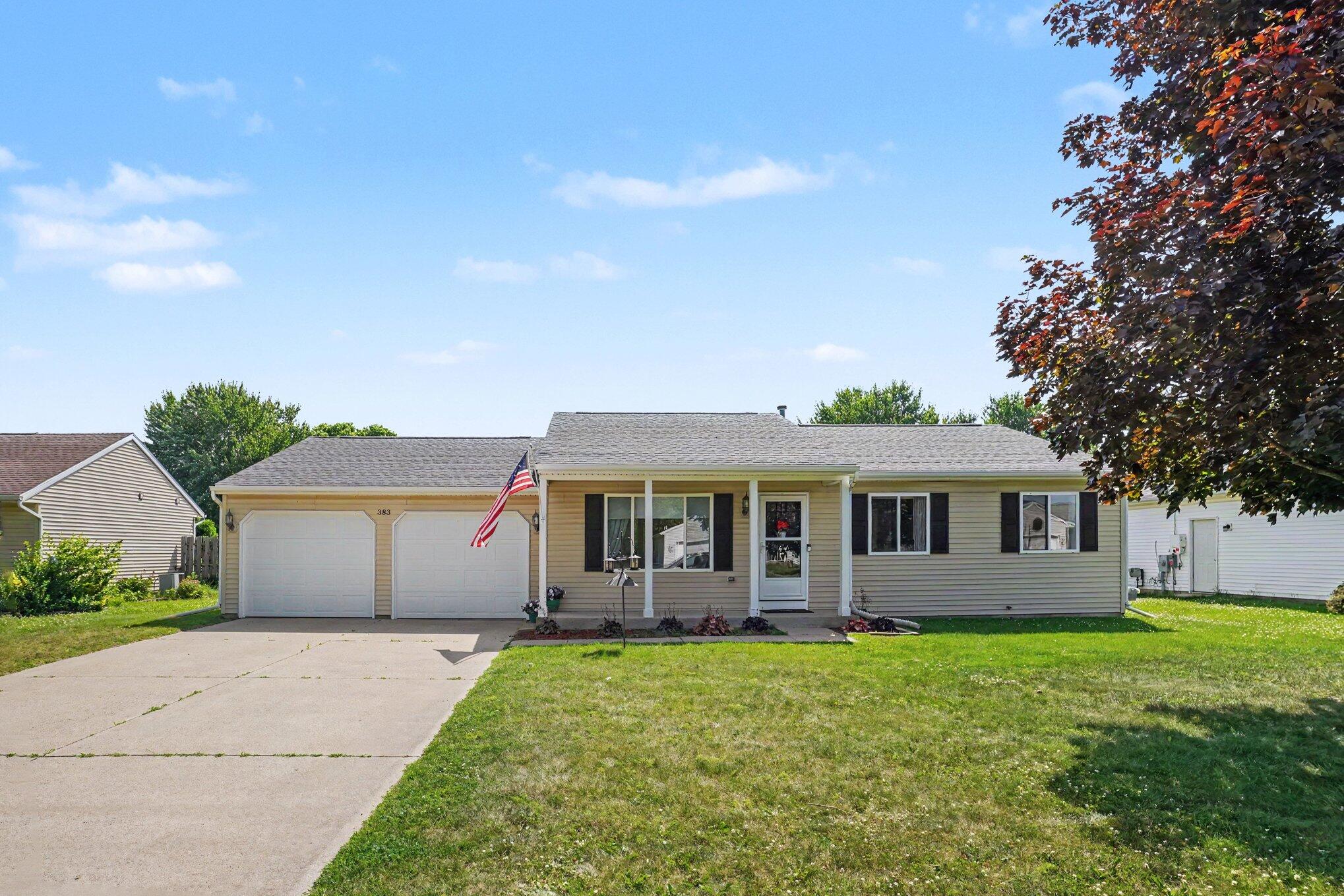 383 Courtney Street