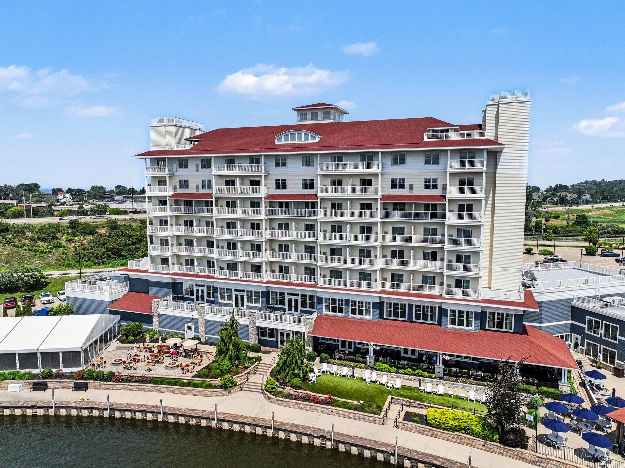 800 Whitwam Drive Unit: 13 & 13A
