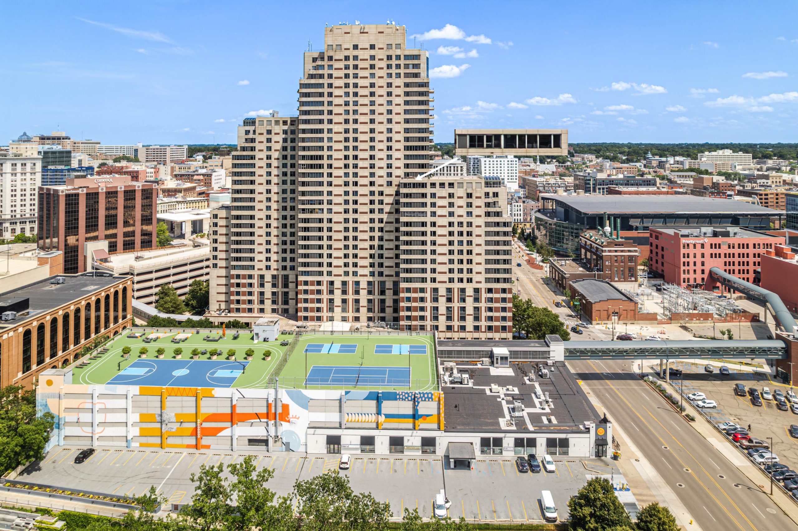 124 Campau Circle NW Unit: 1710