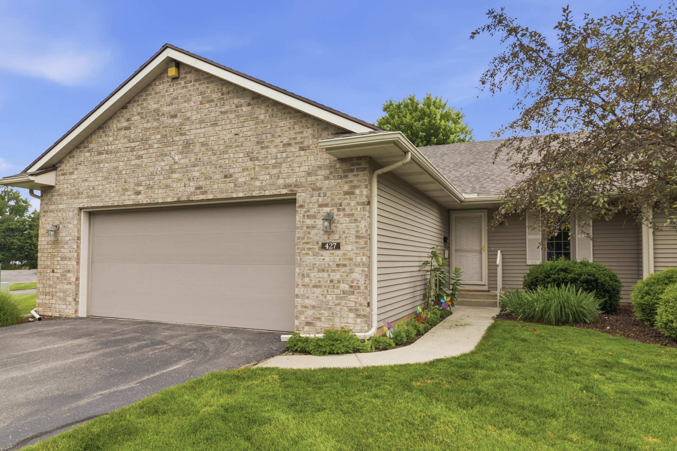 427 Falcon Drive