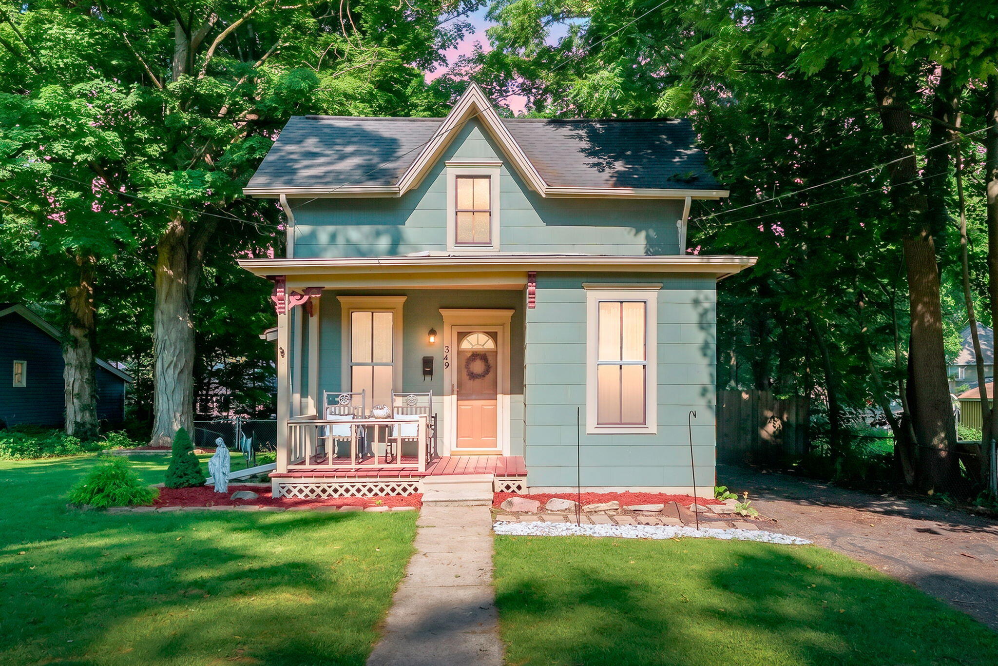 349 N Marshall Avenue