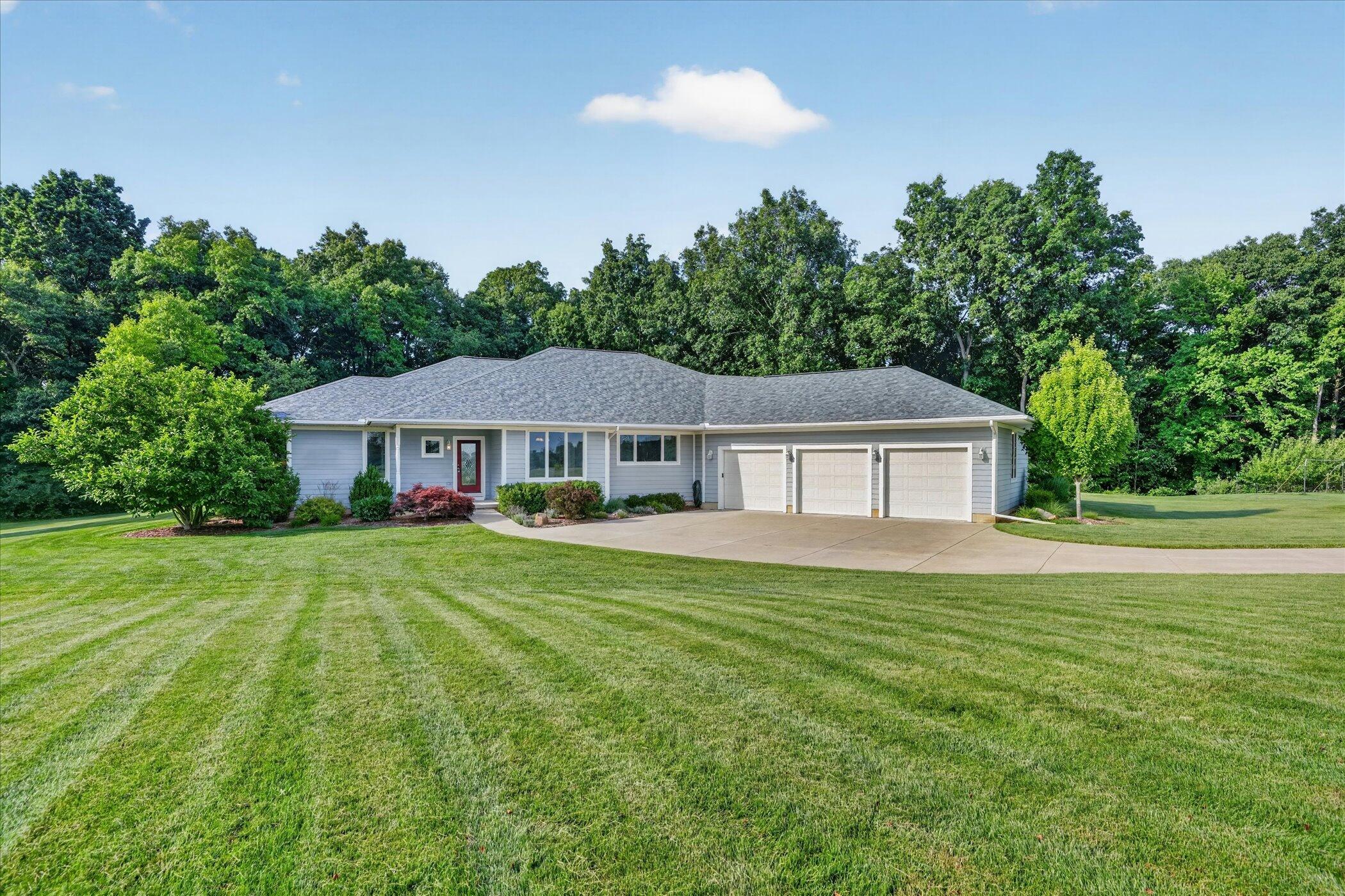 9348 Stoneview Lane