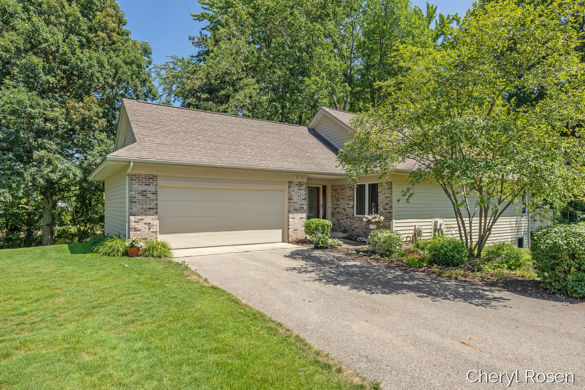 7036 Treetop Lane NE Unit: 24