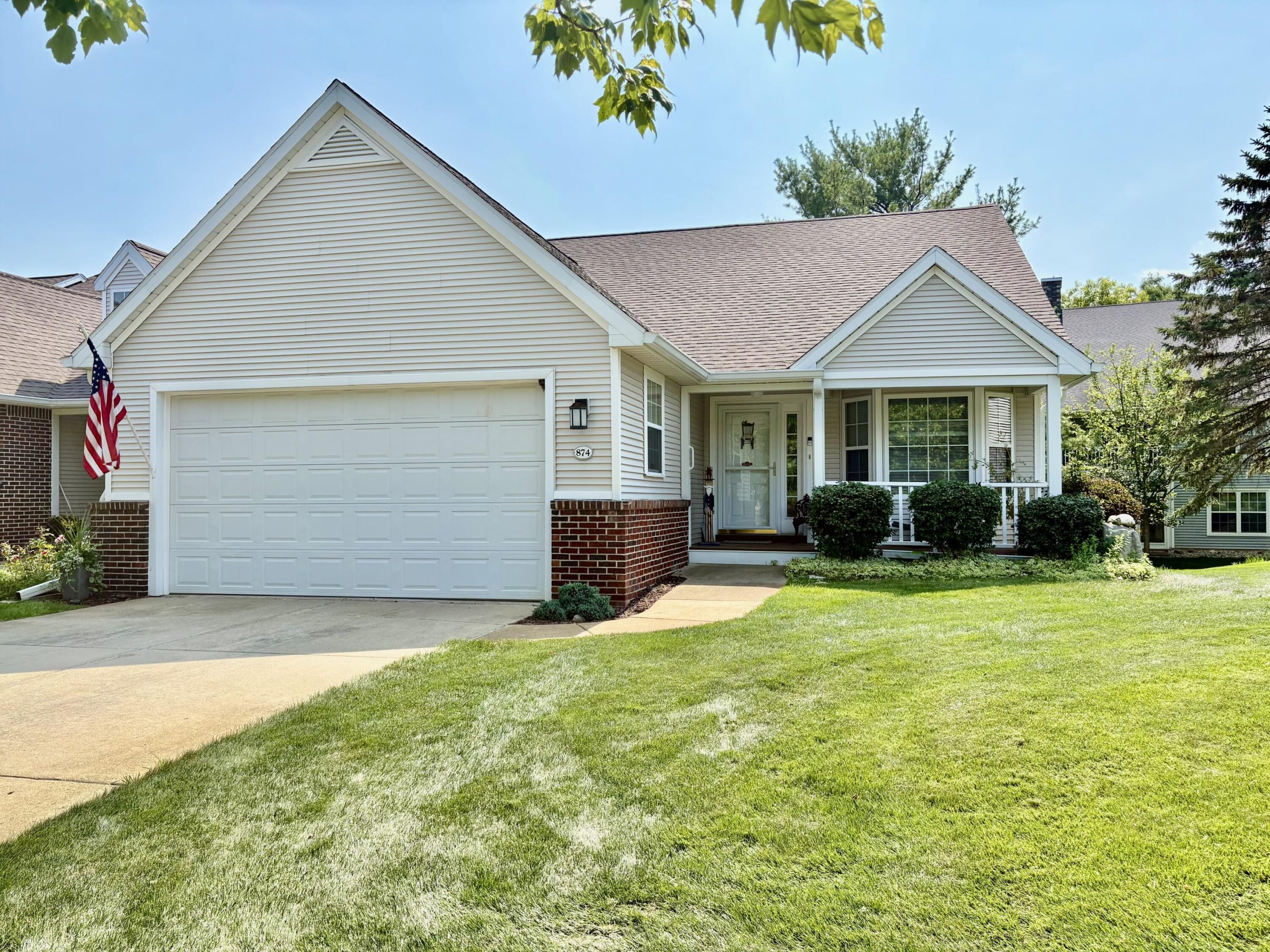 874 Chamberlain Court Unit: 9