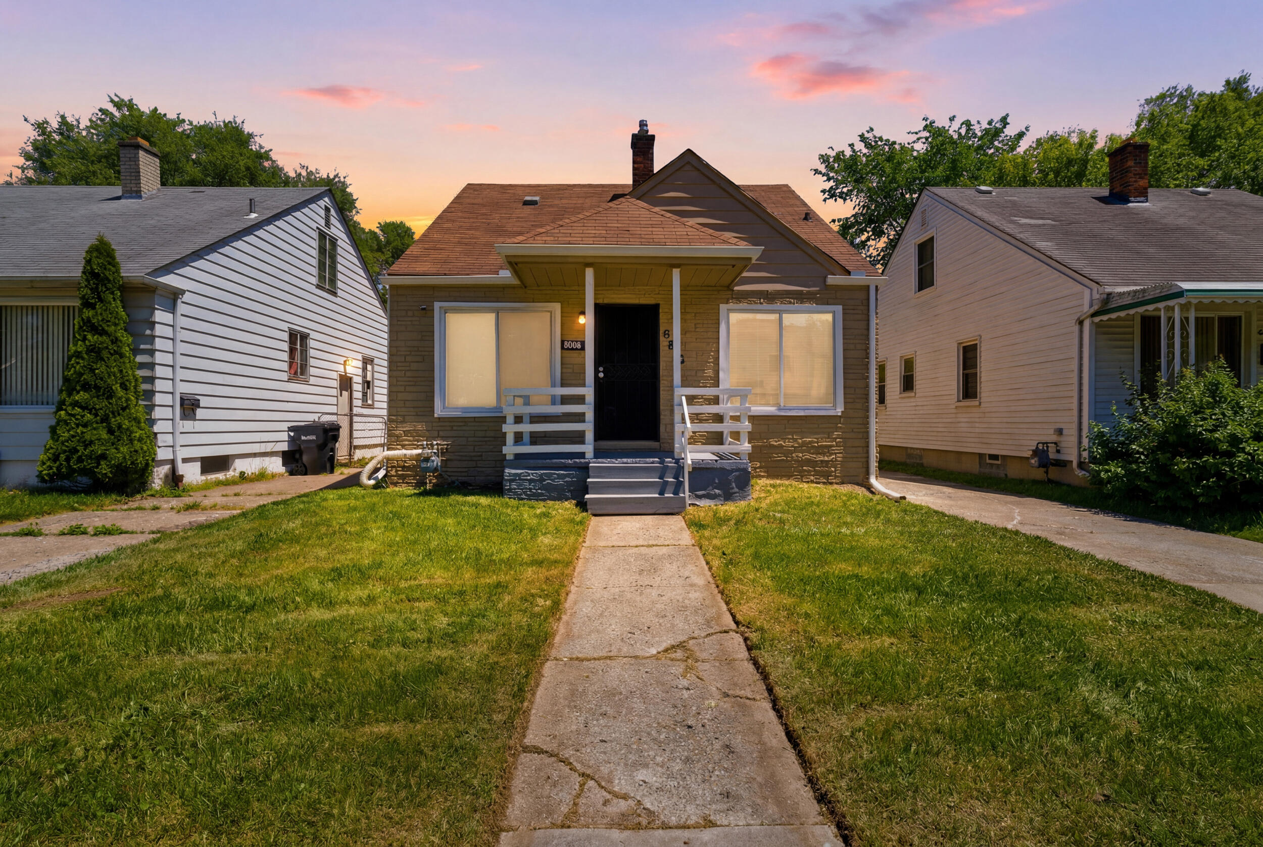 6816 Evergreen Avenue