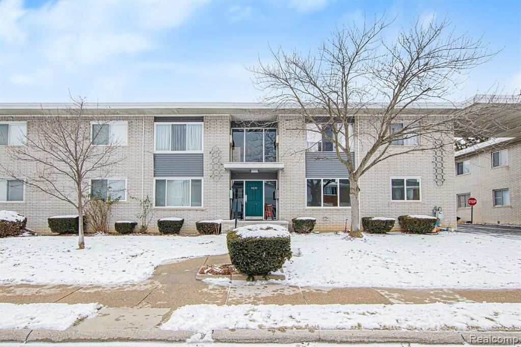 4839 Mansfield Avenue Unit: G6