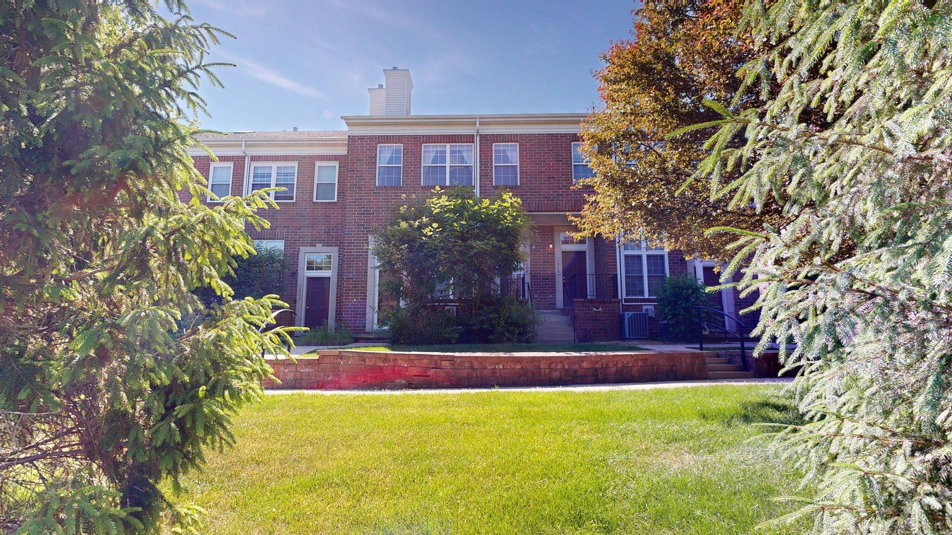 1908 Lindsay Lane