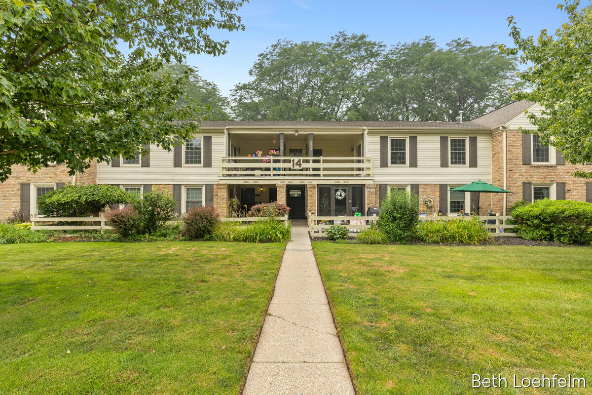 2551 Abbington Drive SE Building: 14