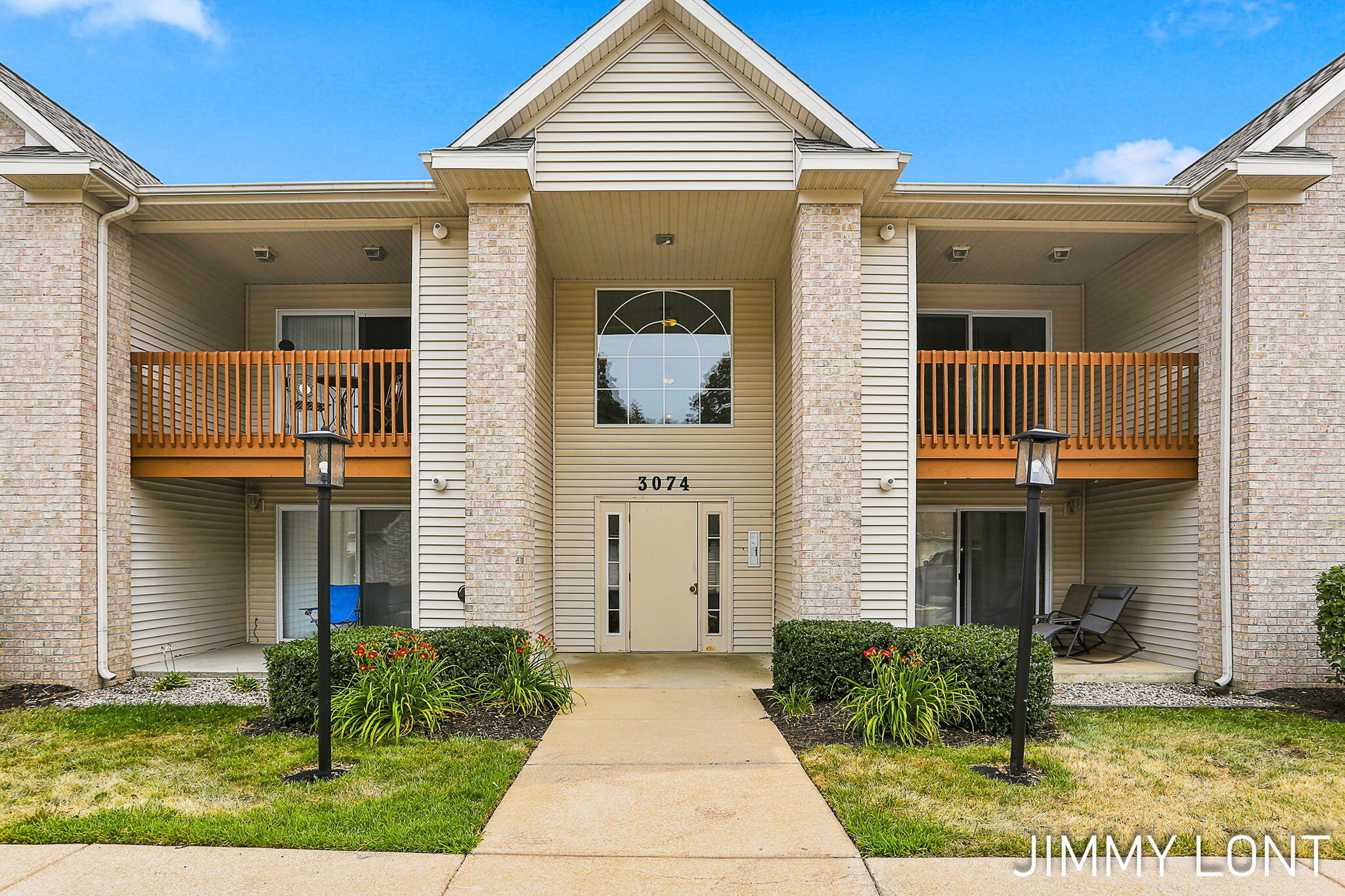 3074 W Crystal Waters Drive Unit: 8
