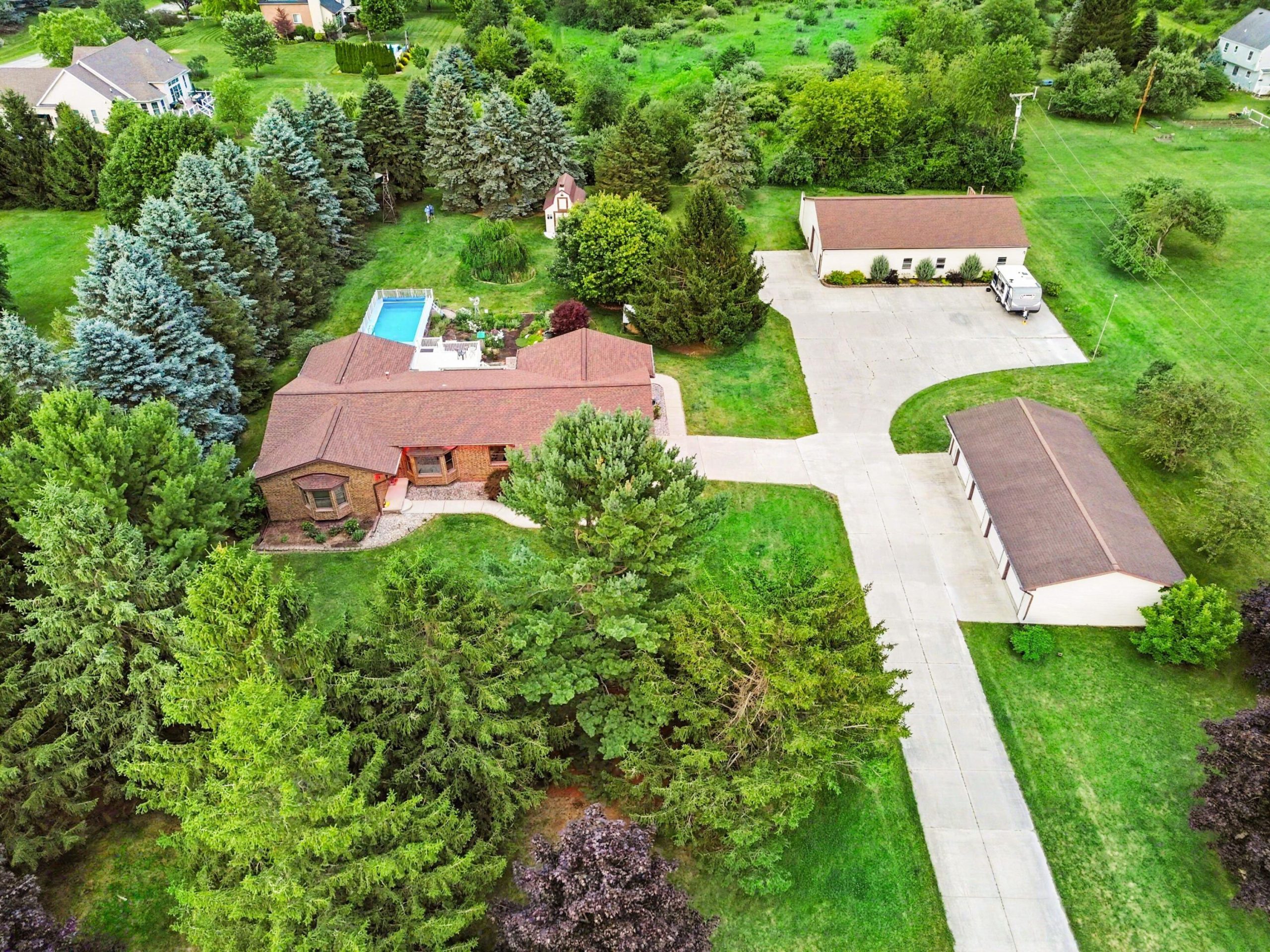 7373 Dell Road