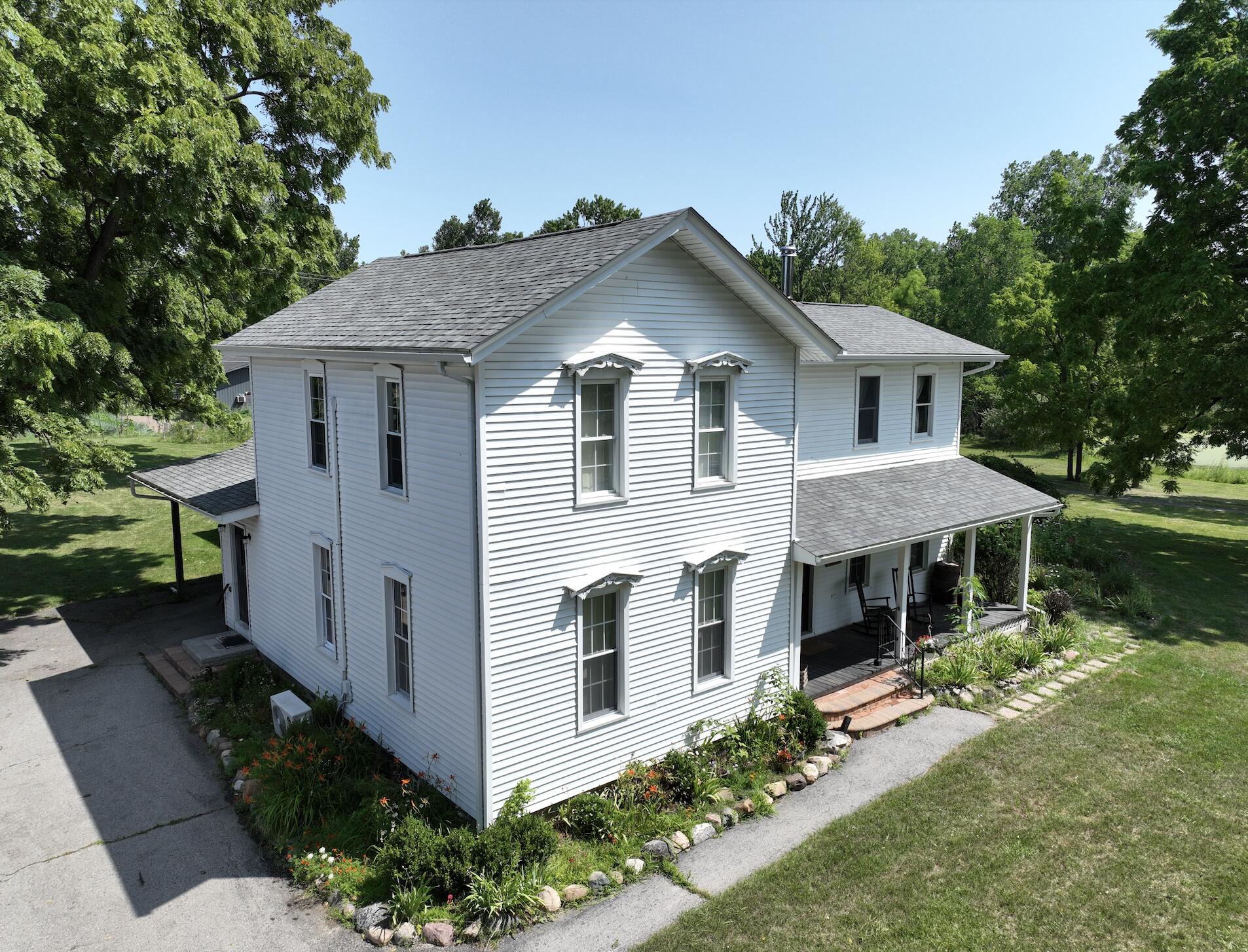 4725 E North Territorial Road