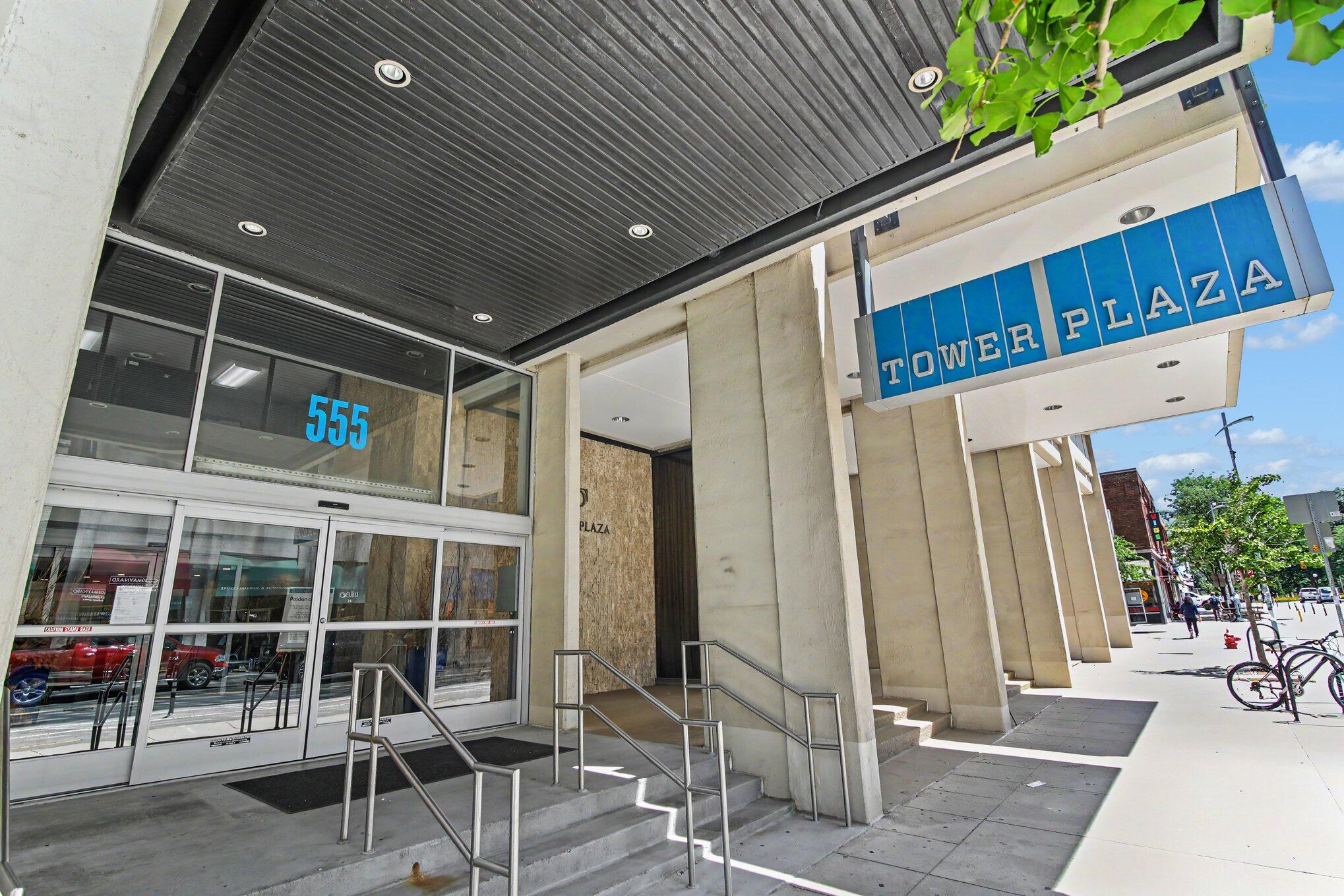 555 E William Street Unit: 2i