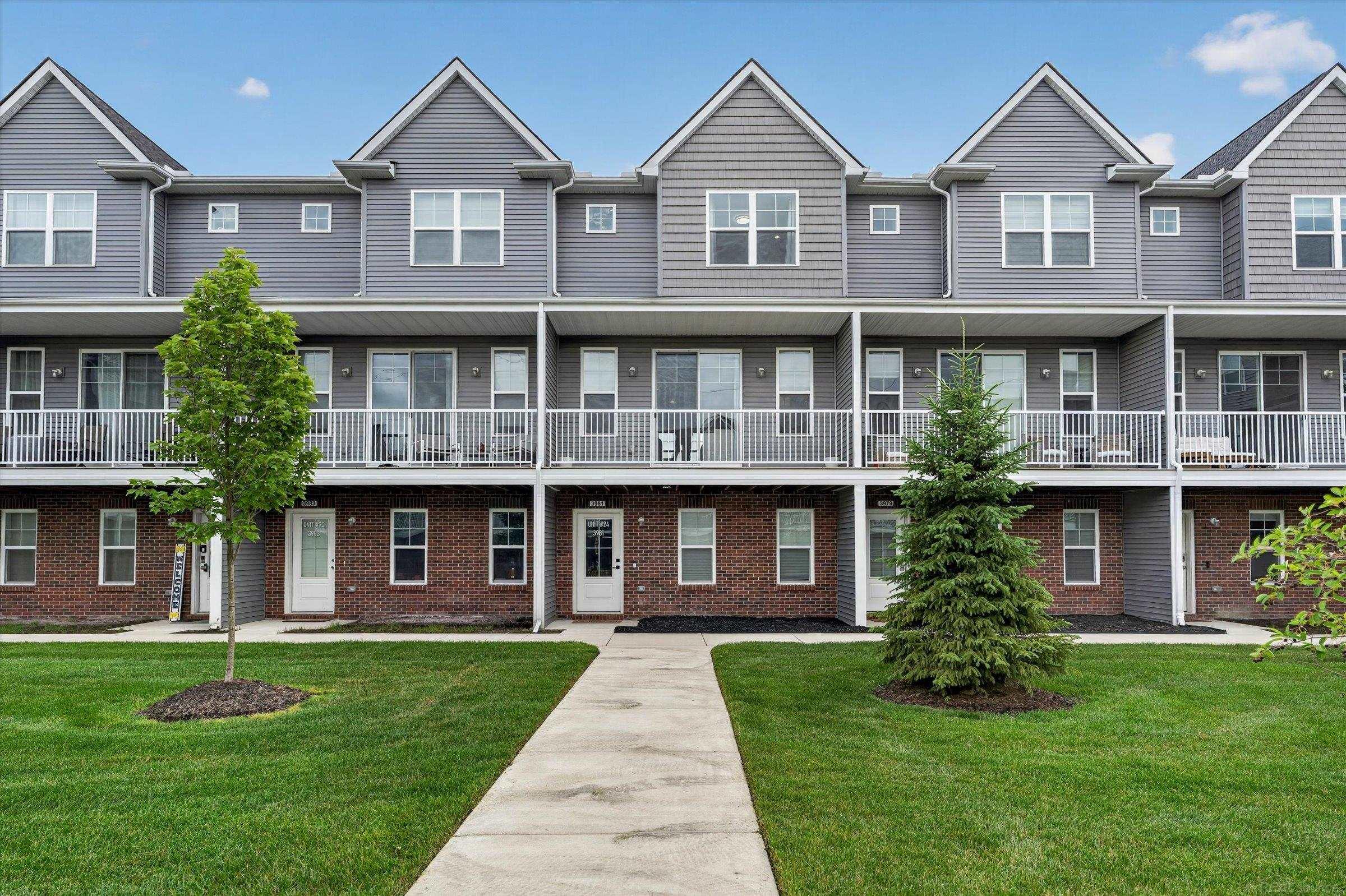 3981 Trailway Commons CIR