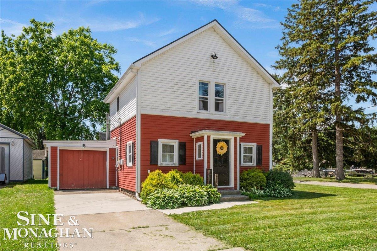 447 Ruskin DR