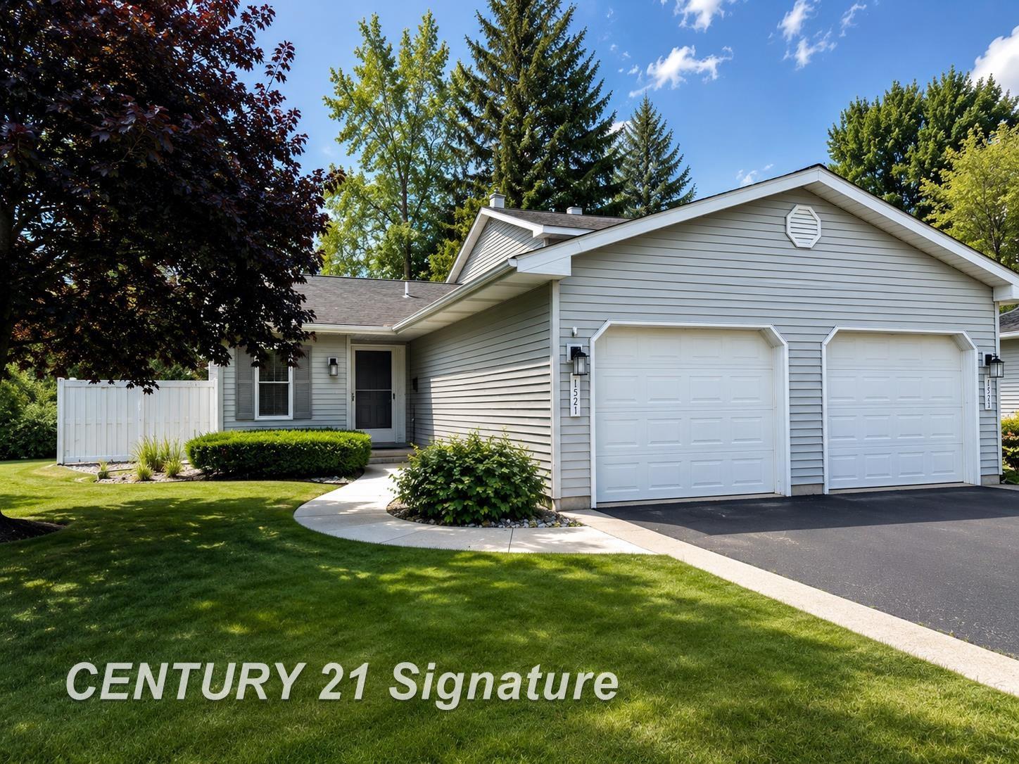 1521 Pheasant Ridge DR