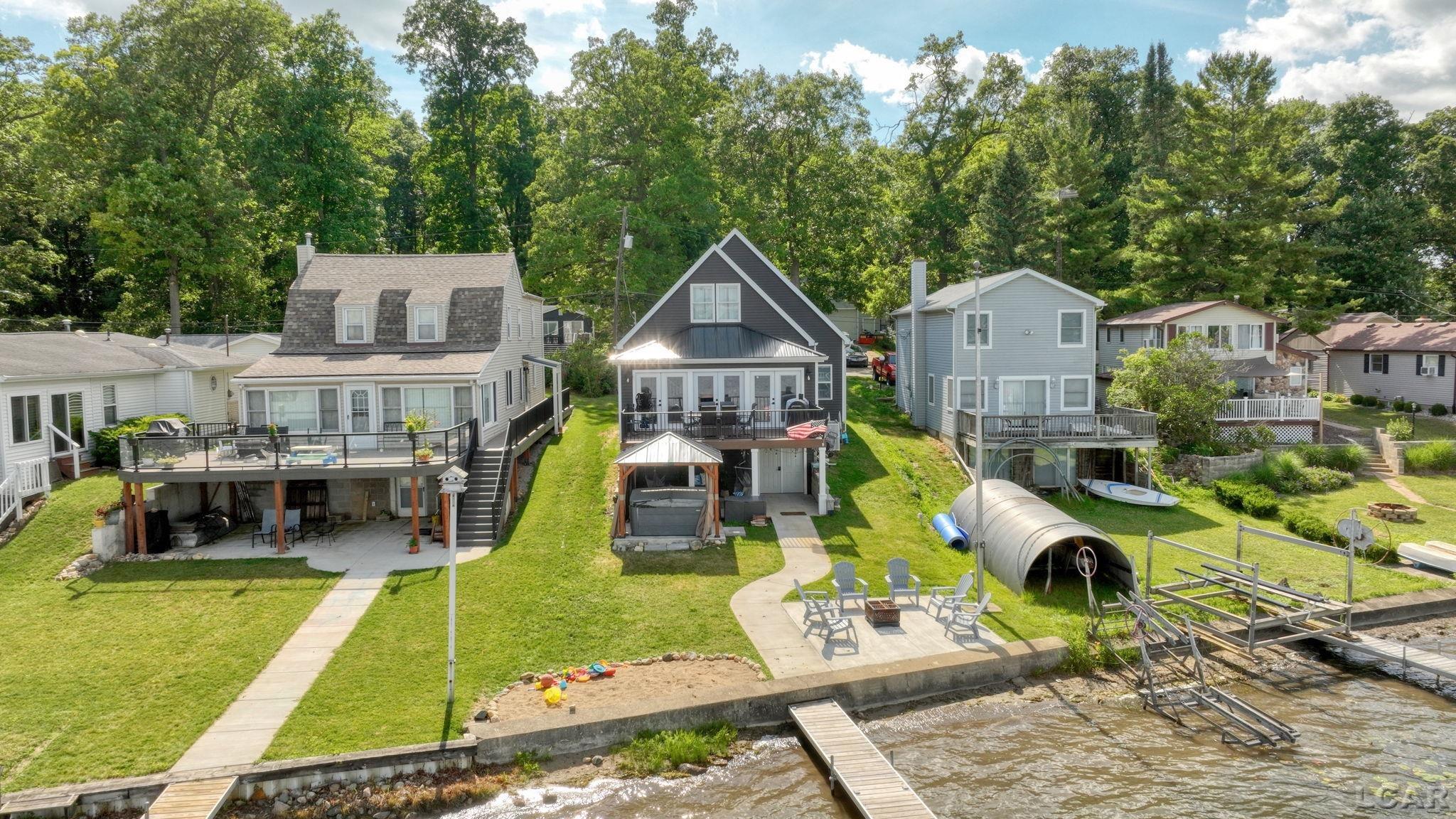 7296 Walnut Hill RD