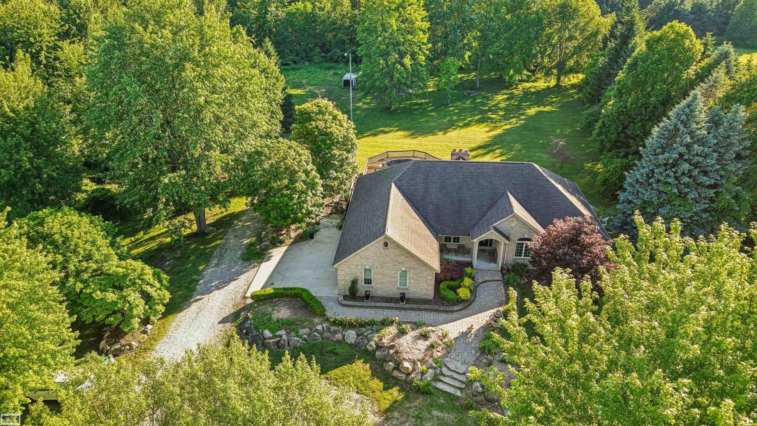 1902 Bauman RD