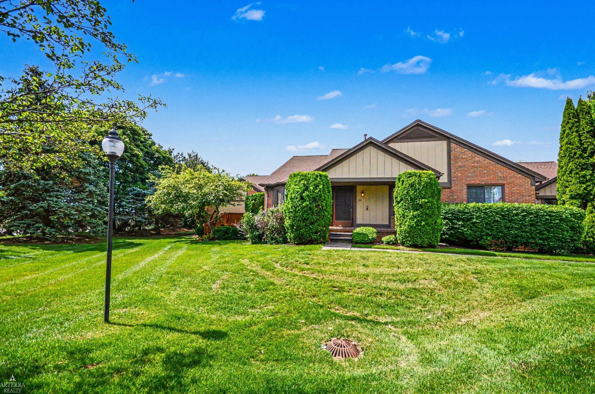 32 Meadow Wood DR