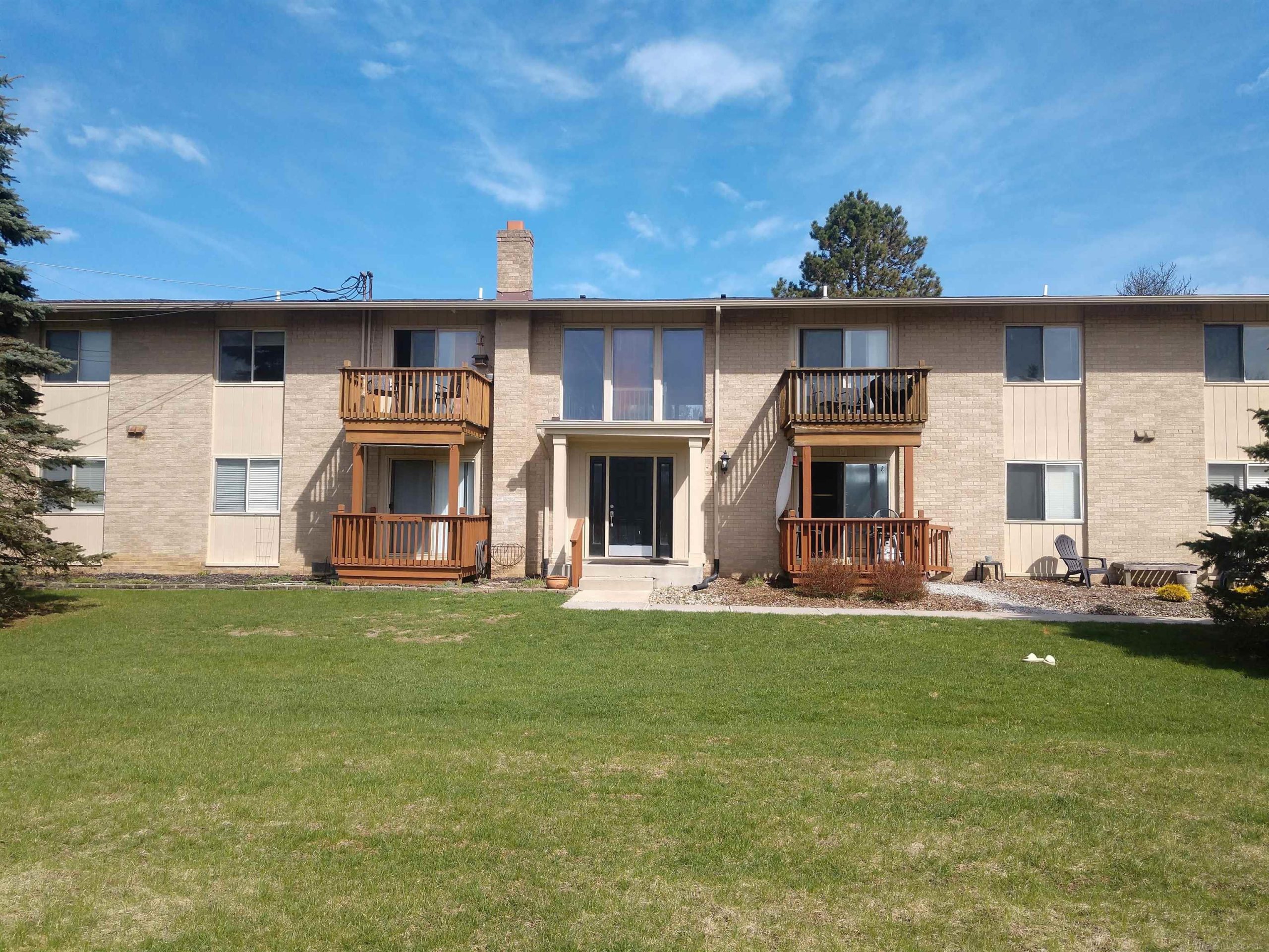 2911 Seymour Lake RD