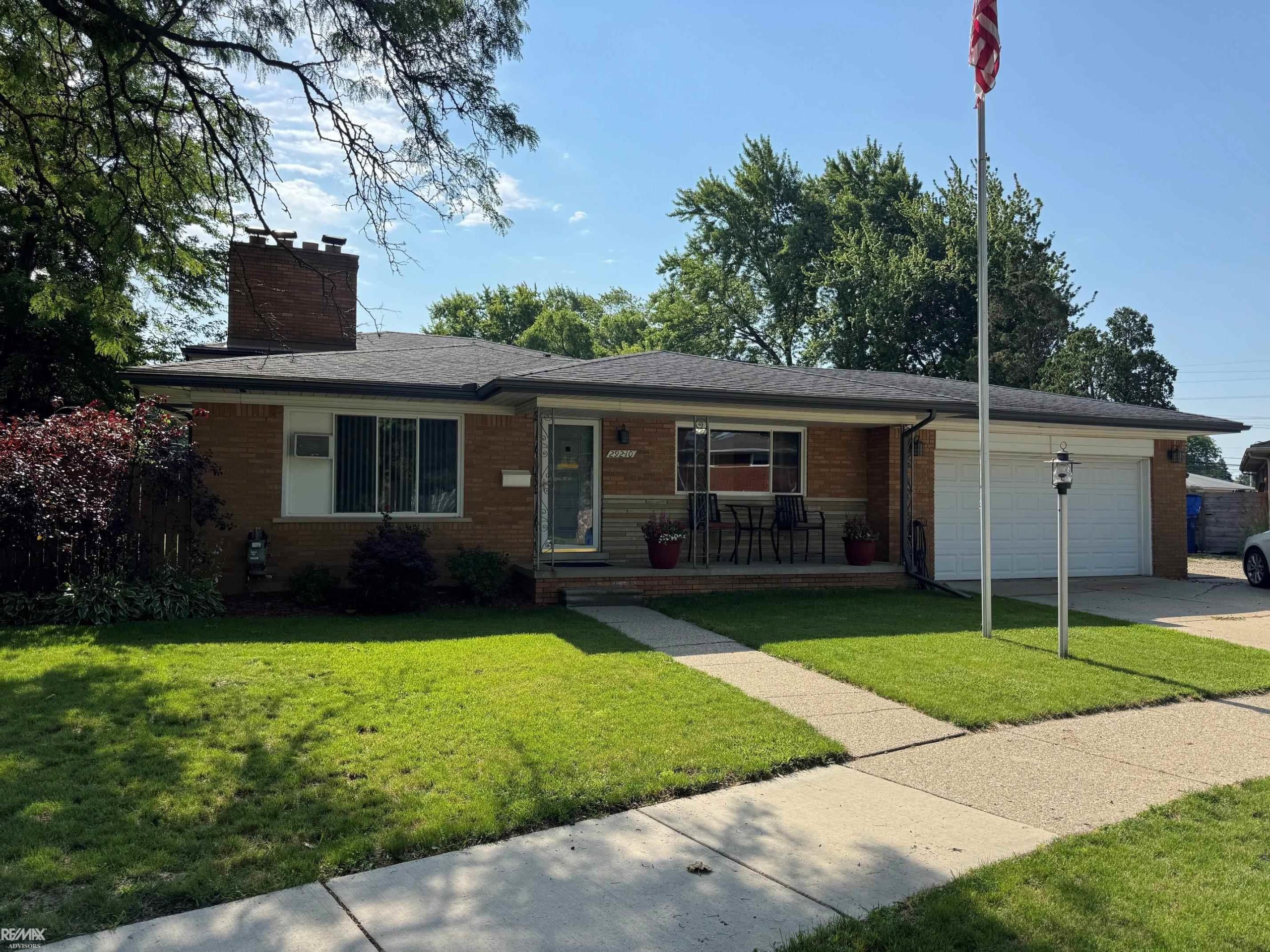 29210 Geraldine CT