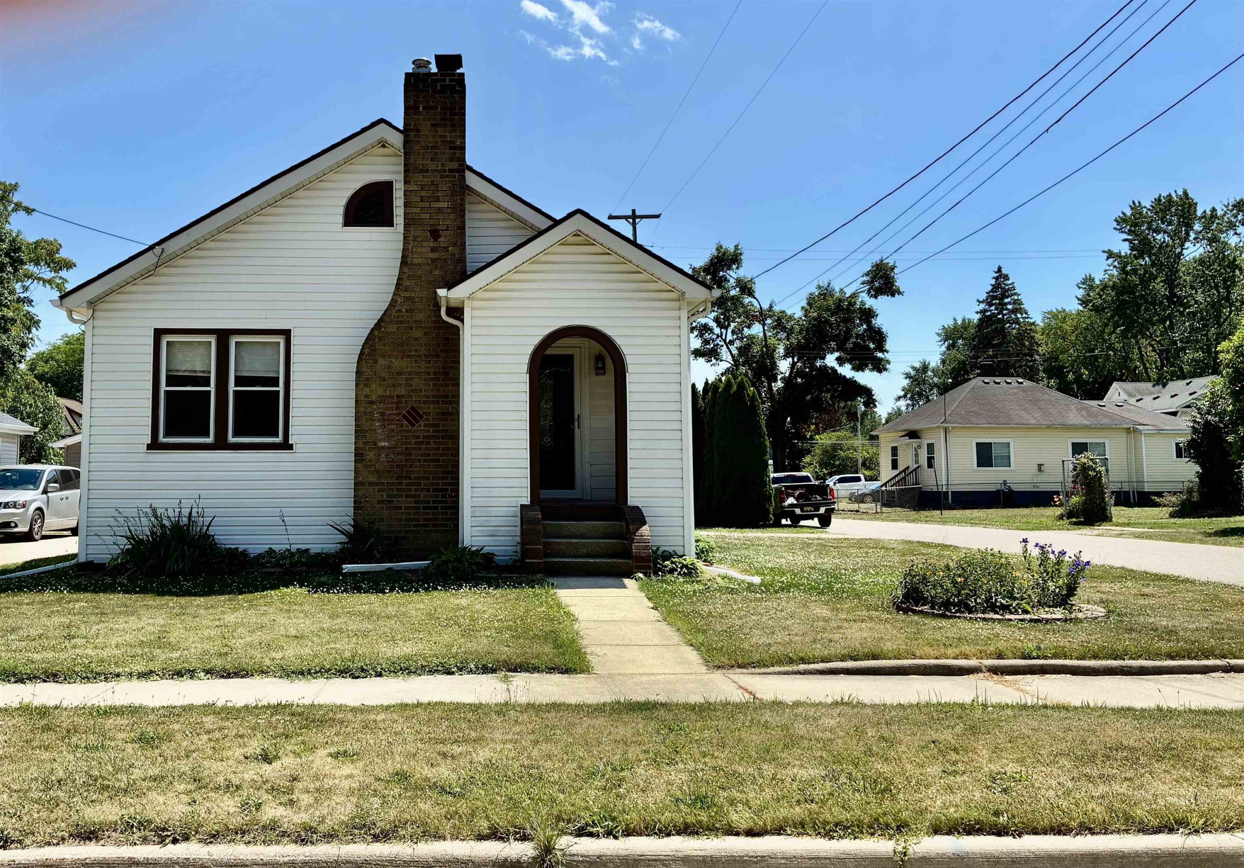 509 W Main ST