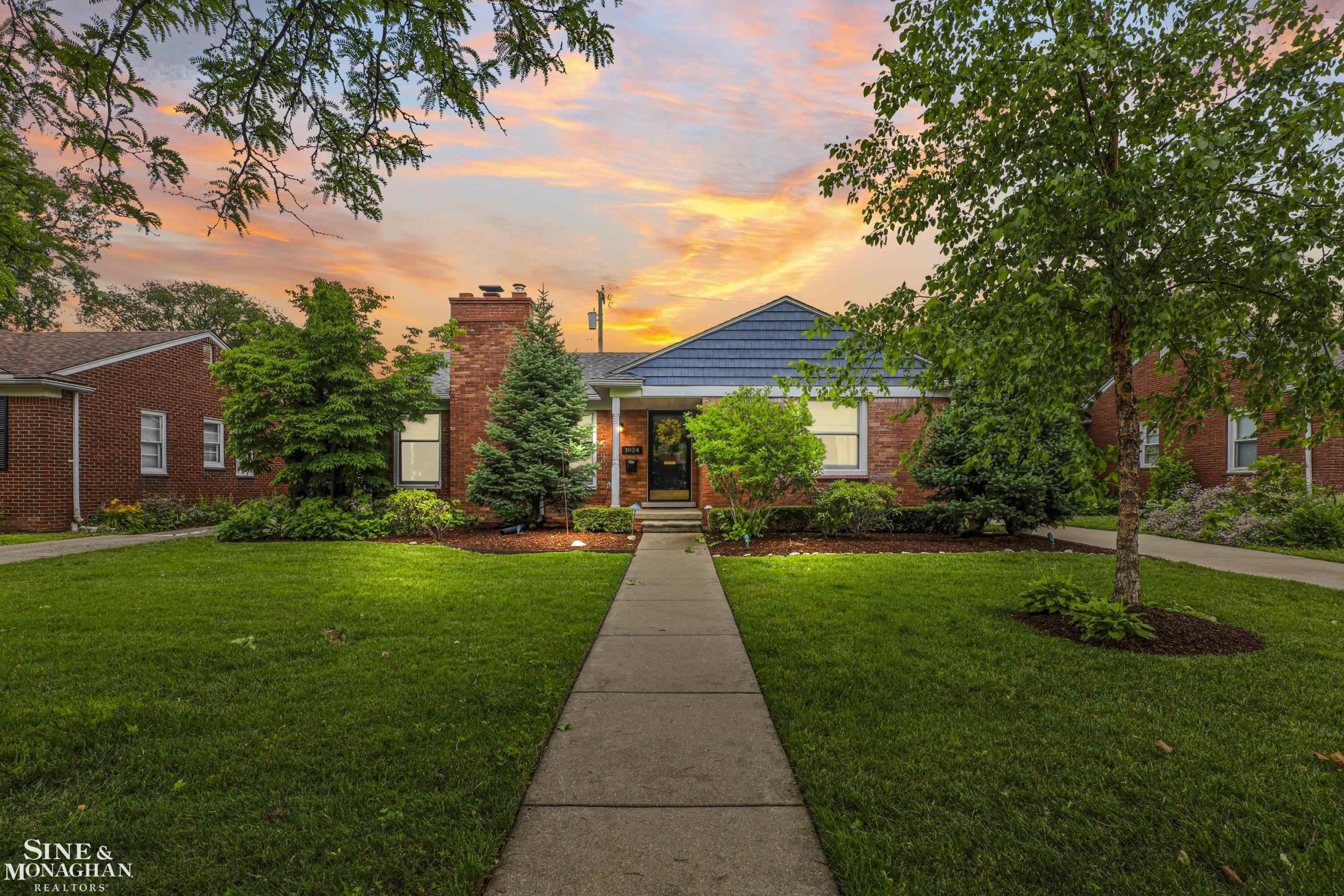 1024 Somerset
