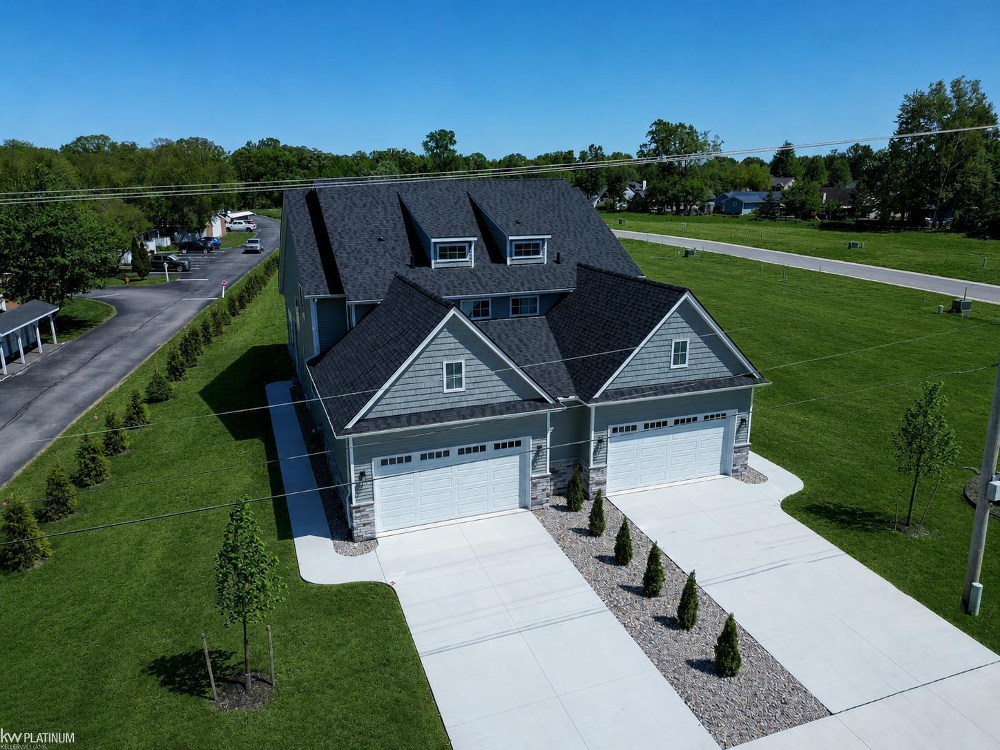 260 S Carney Dr DR